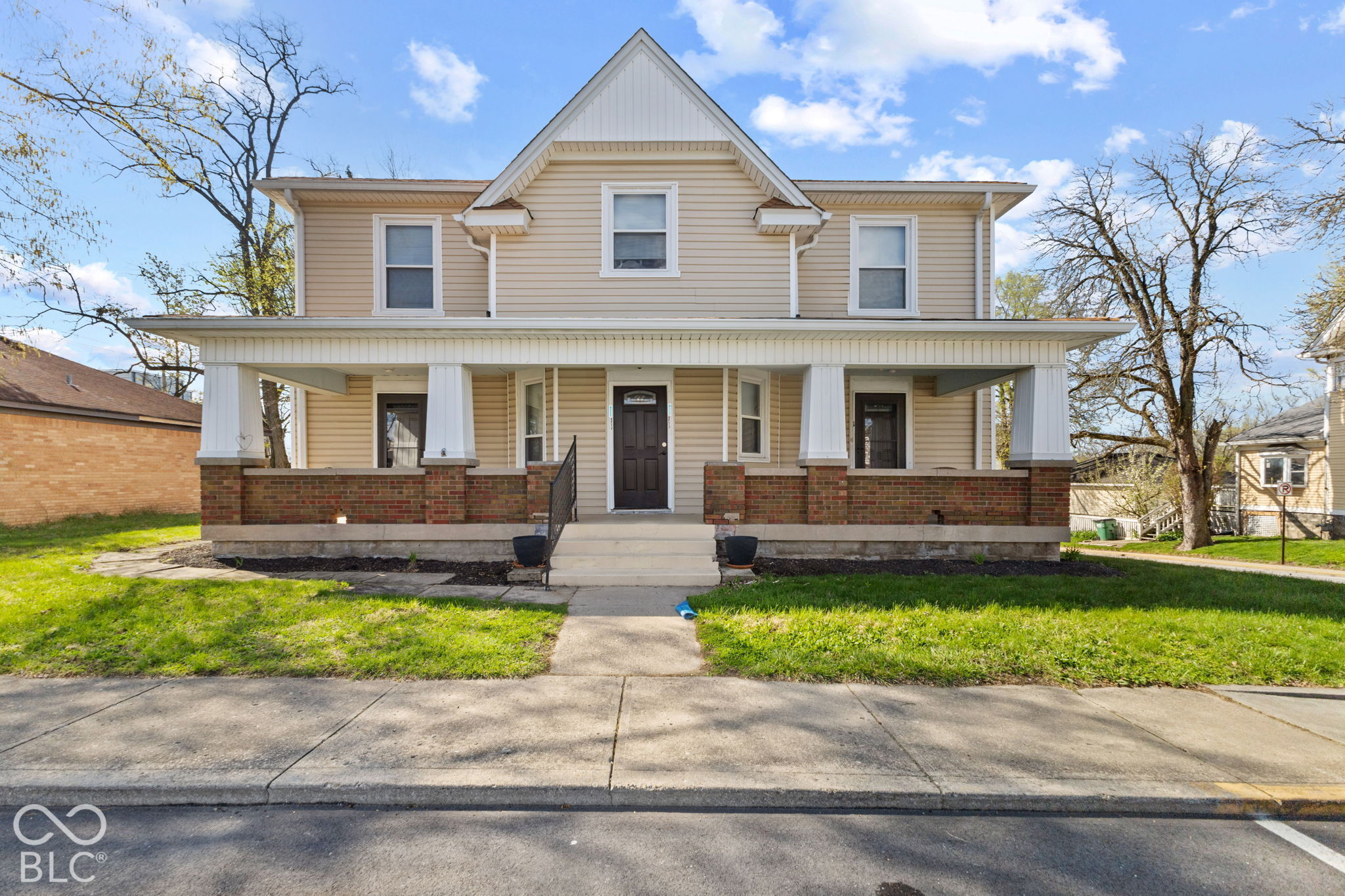 195 W Marion Unit #3 Street — photo