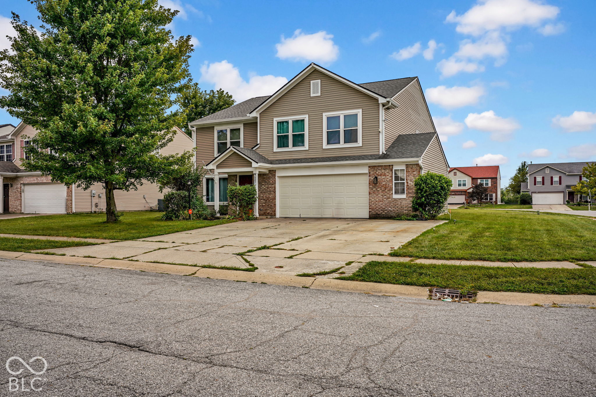 7807 Fox Glen Drive — photo