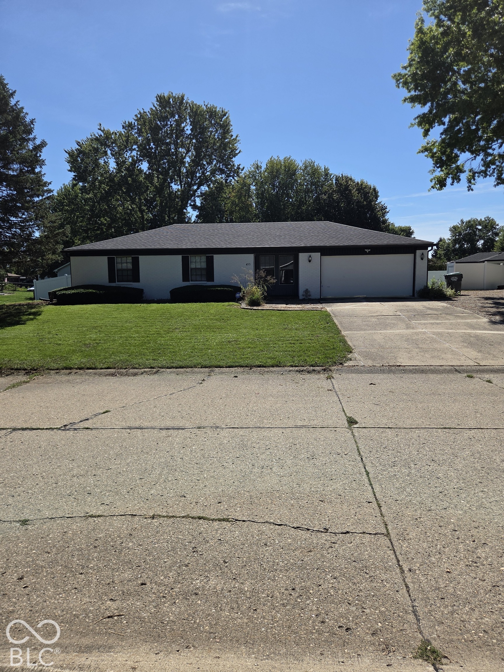 455 Pleasantview Boulevard — photo