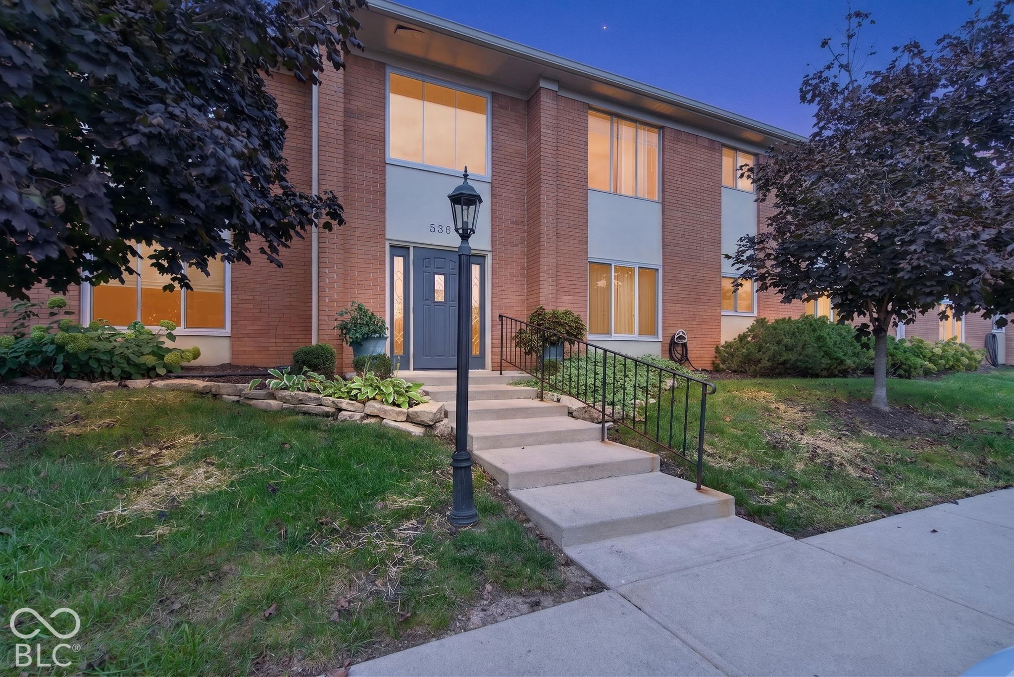 536 E Hunters Drive Apt C — photo