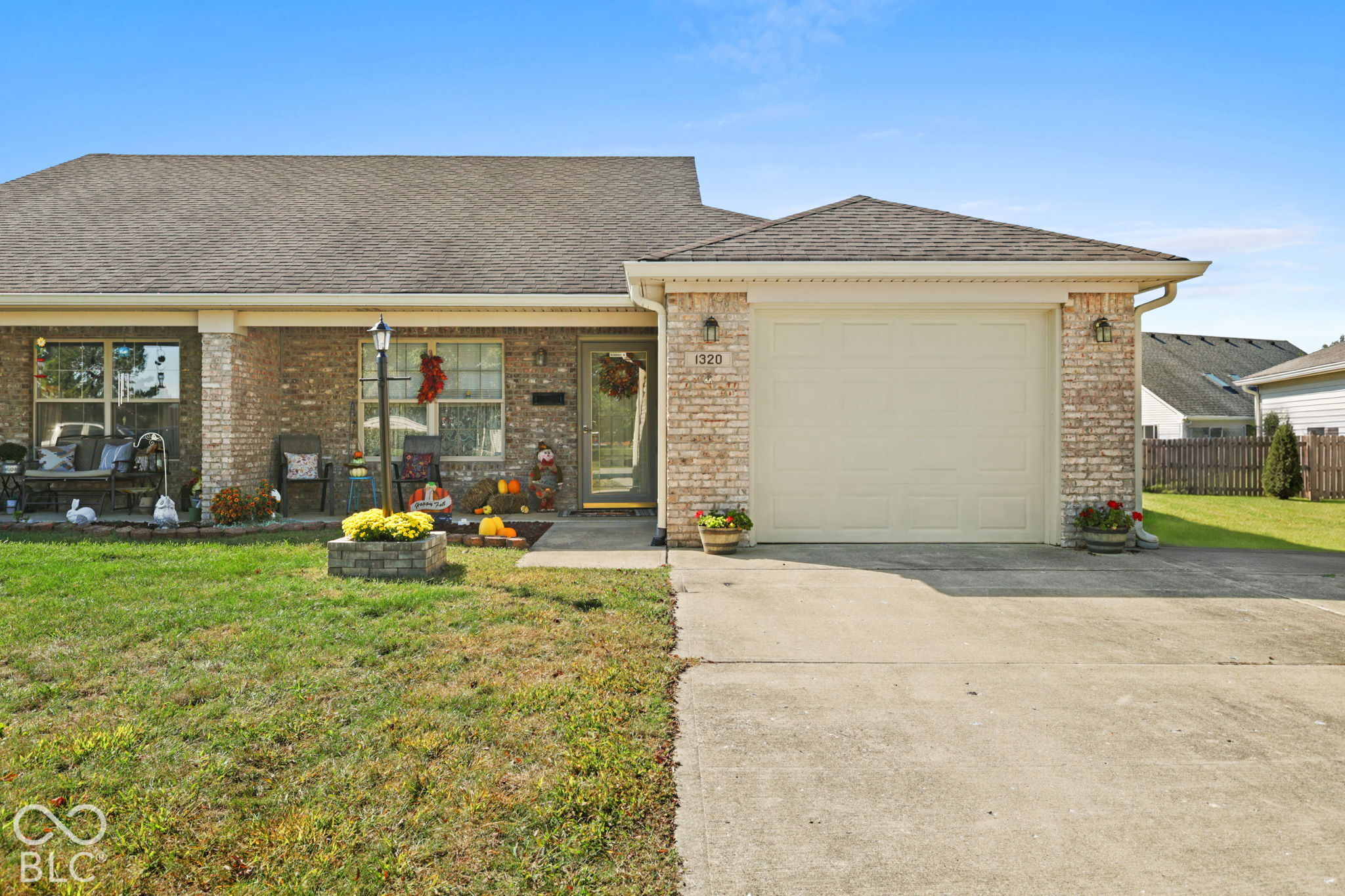 1320 Swan Drive — photo
