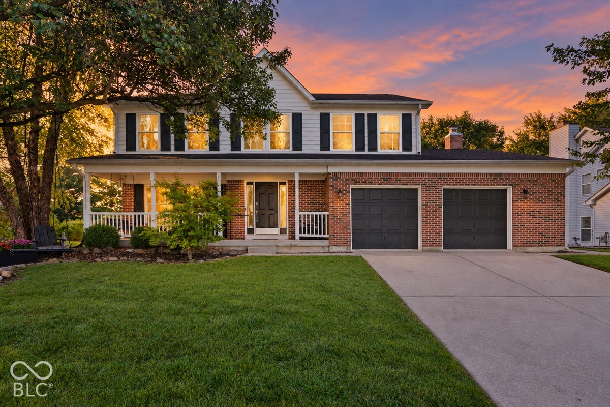 8732 Buffett Parkway — photo