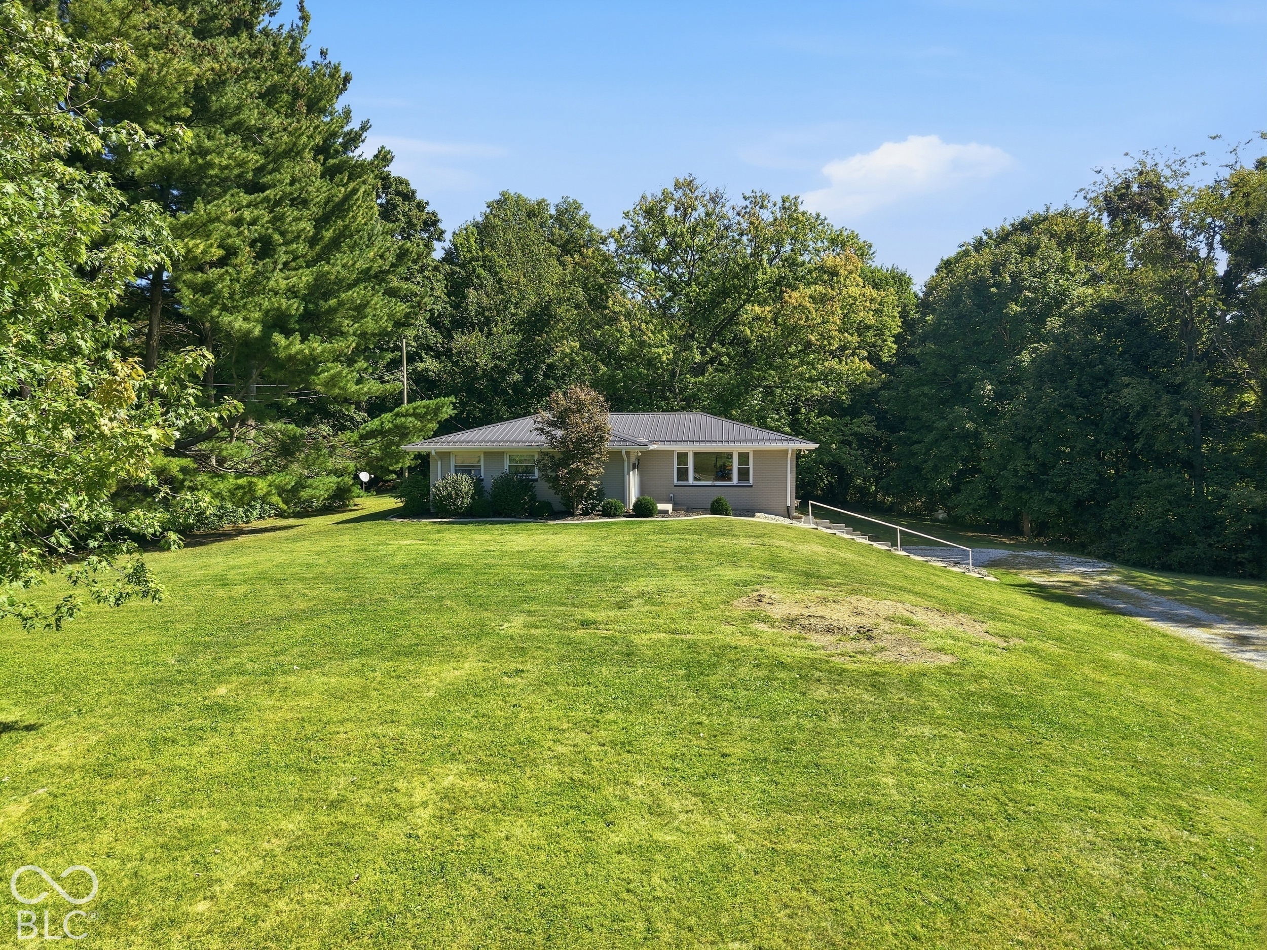 785 S State Road 39 — photo