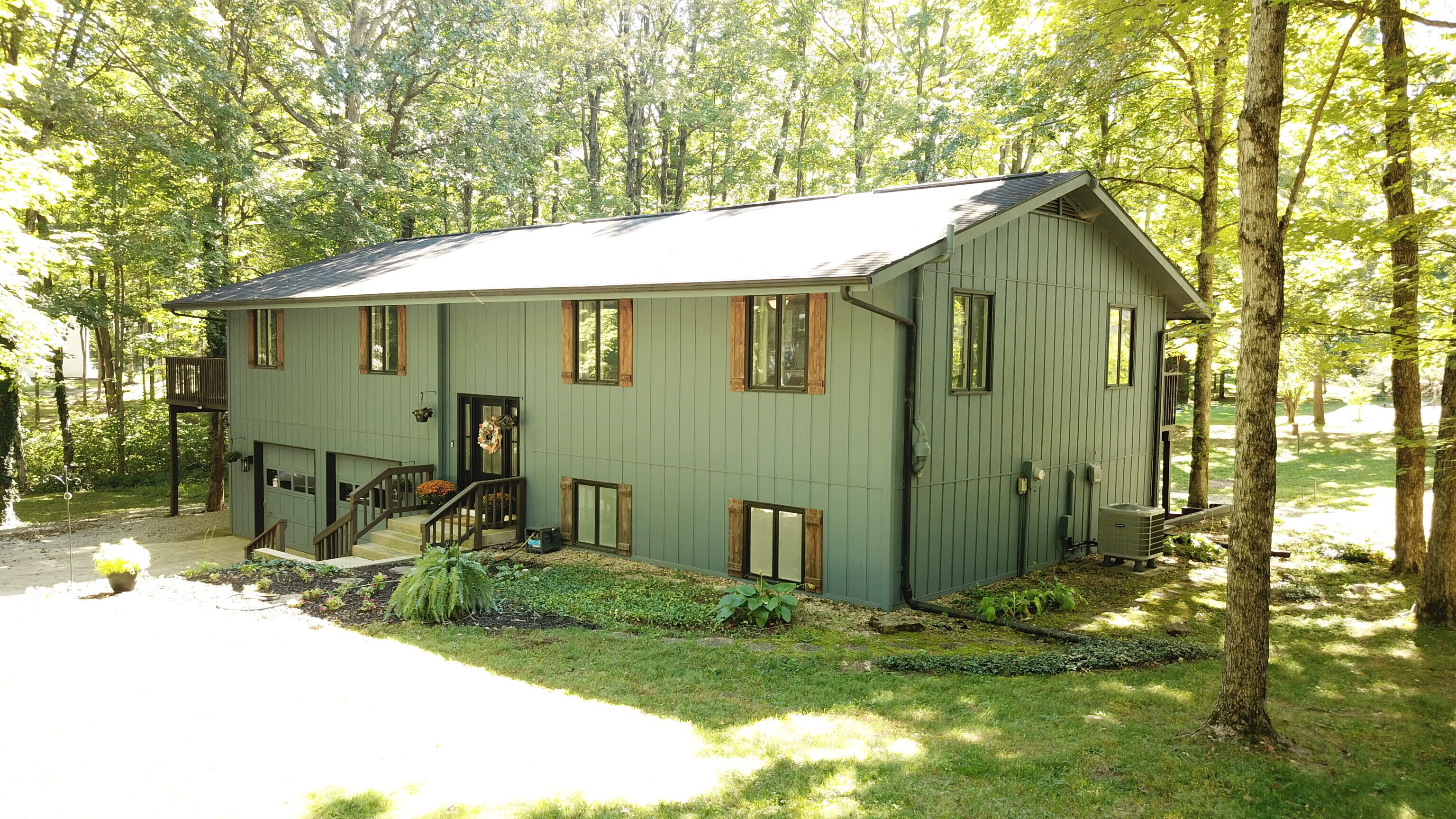 6534 Lake Forest Drive — photo