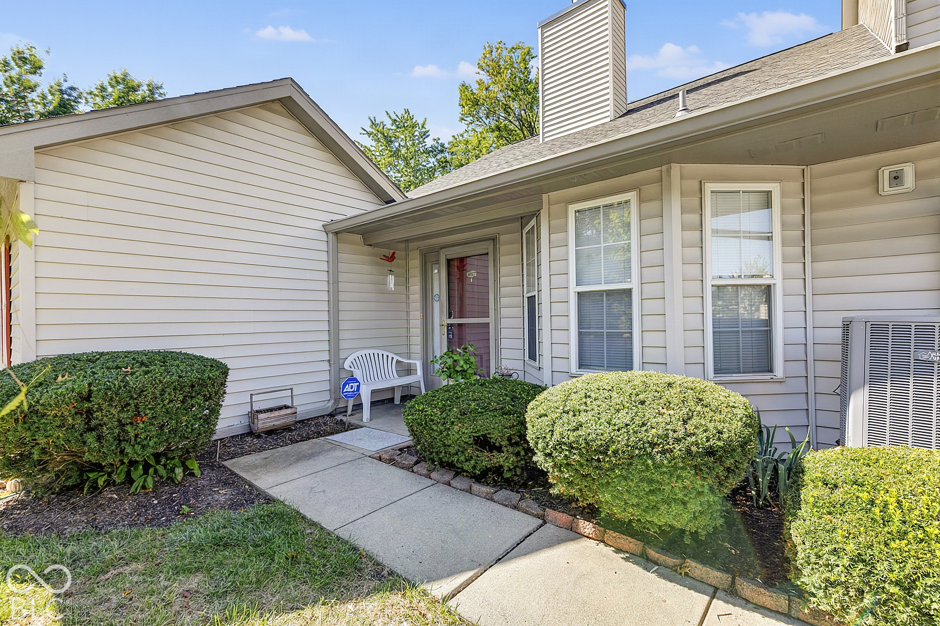 6047 Wildcat Drive — photo