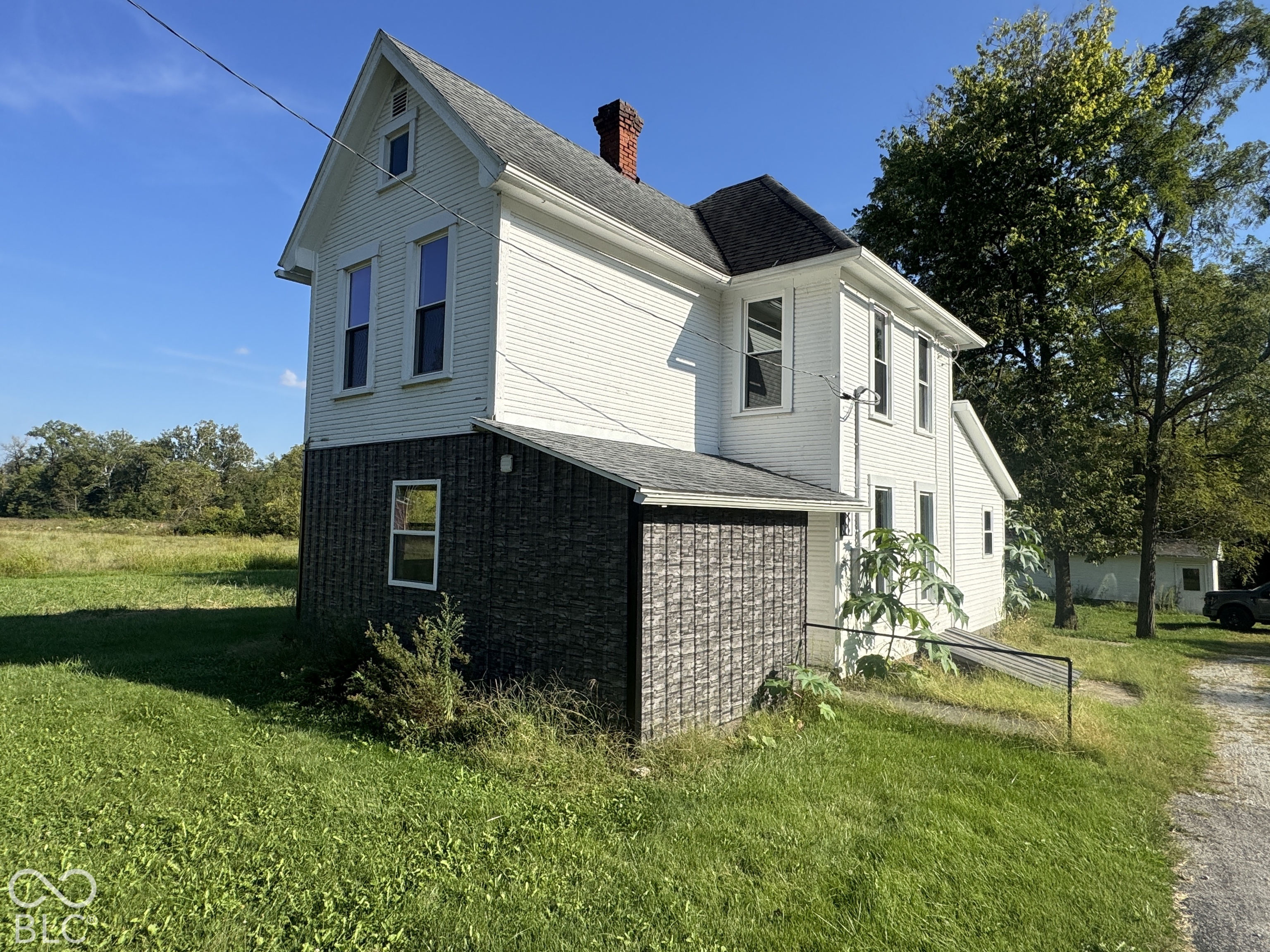 3739 State Road 121 — photo
