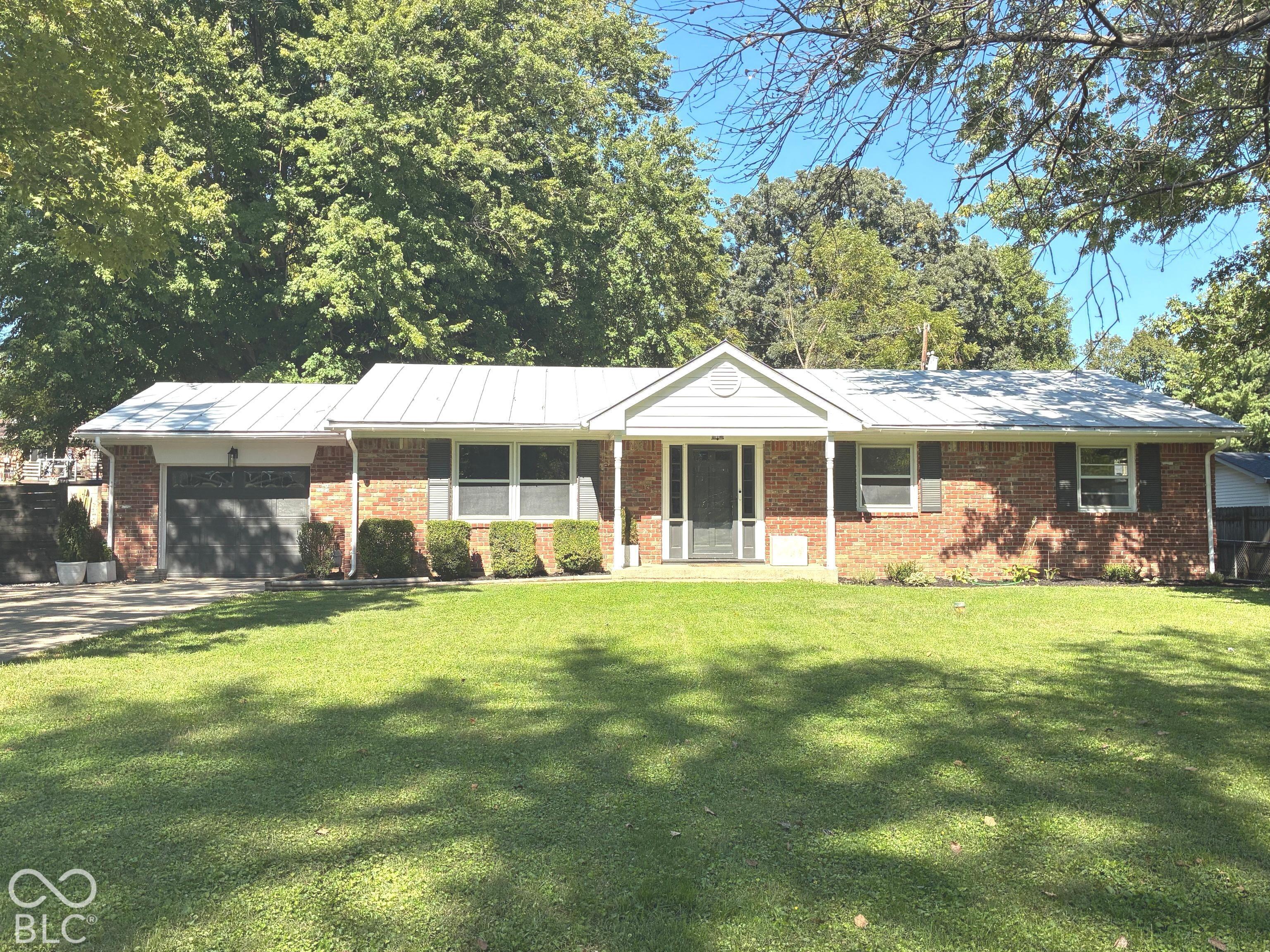 1404 Orchard Park Drive N — photo