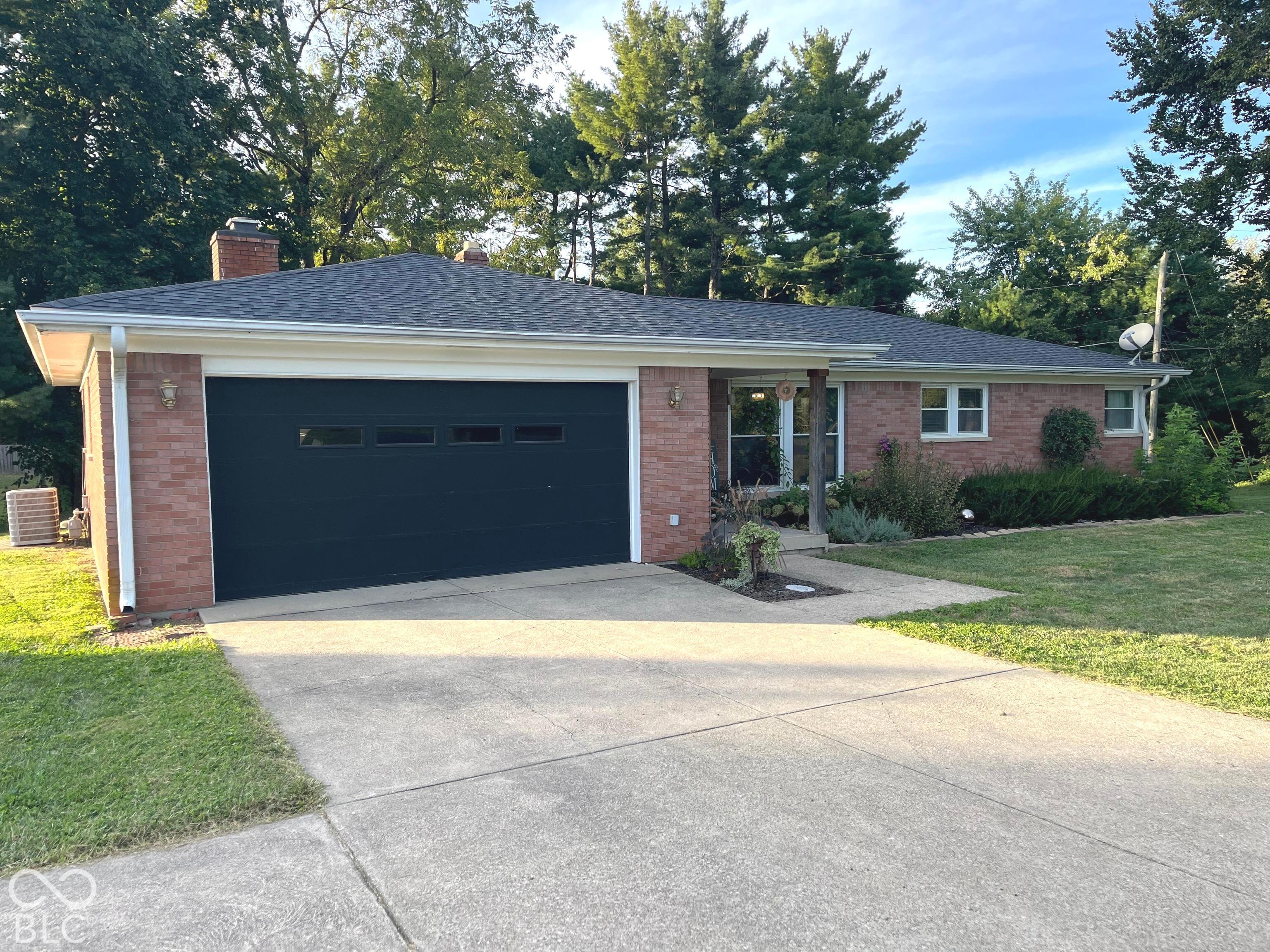 2298 W Country Club Road — photo