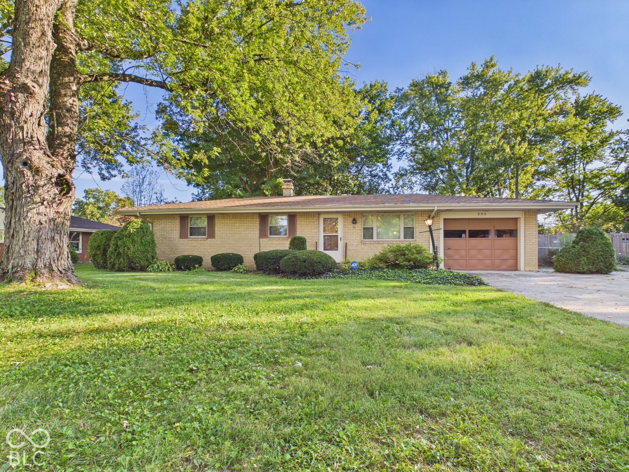 905 Slack Drive — photo