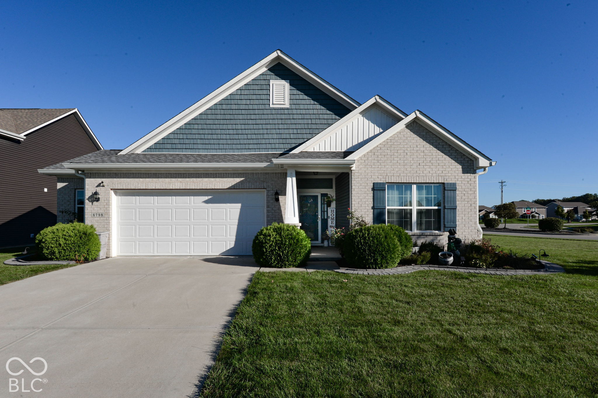 6798 W Wintergreen Court — photo