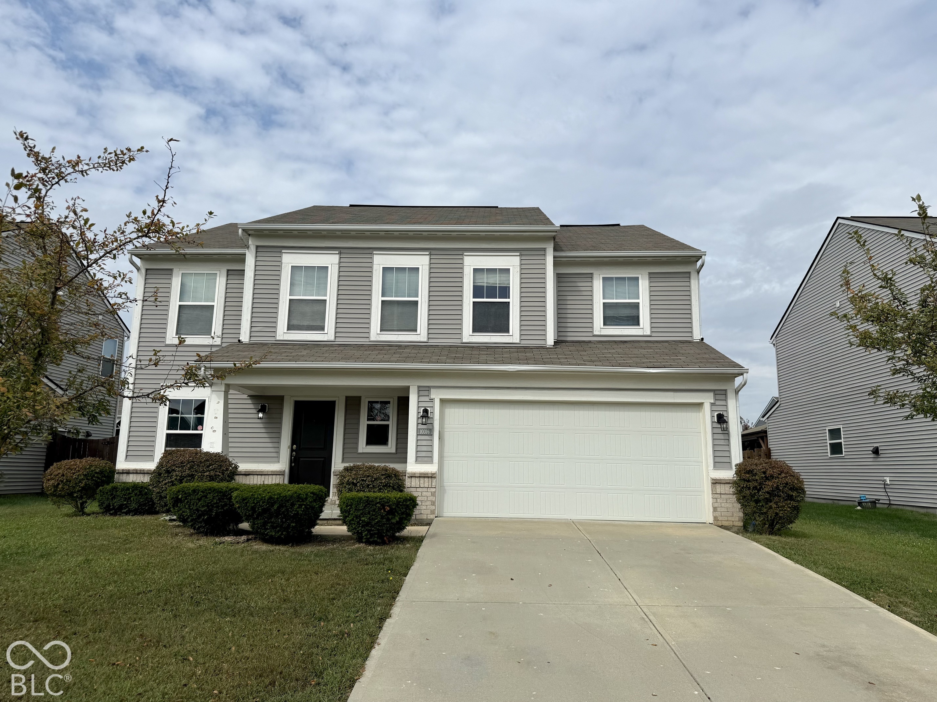 10316 Hunters Crossing Boulevard — photo