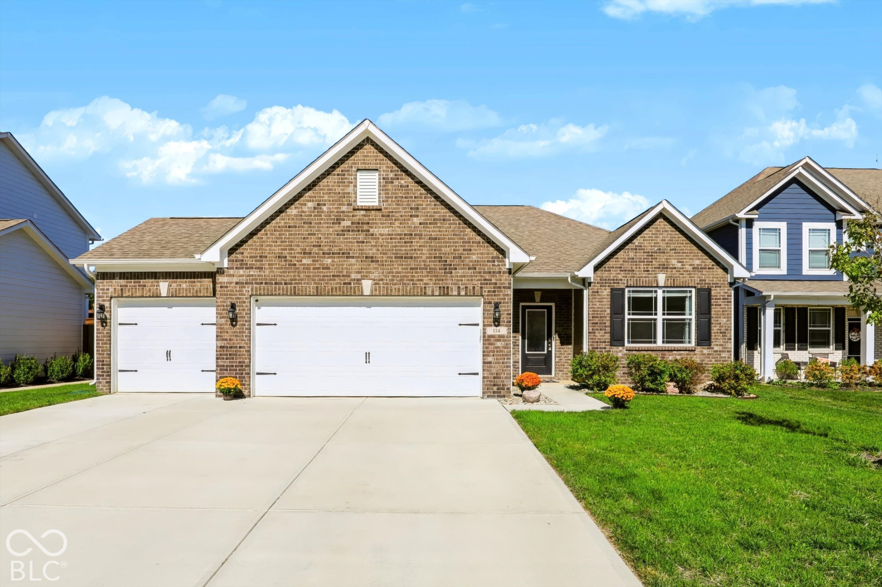 134 Waterford Court — photo