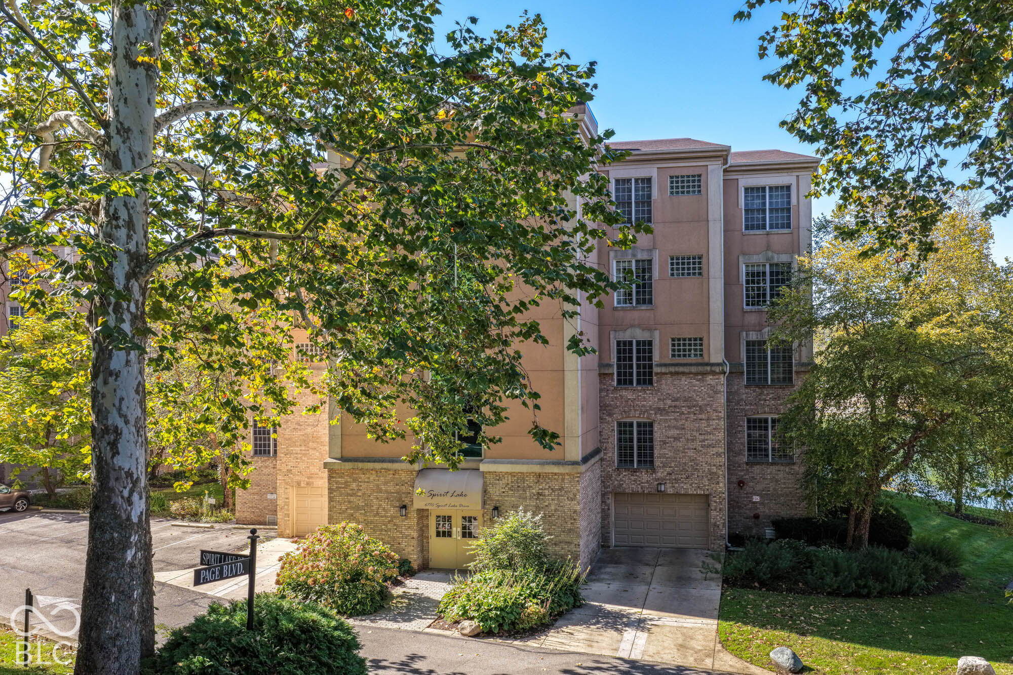 6770 Spirit Lake Drive Unit 101 — photo