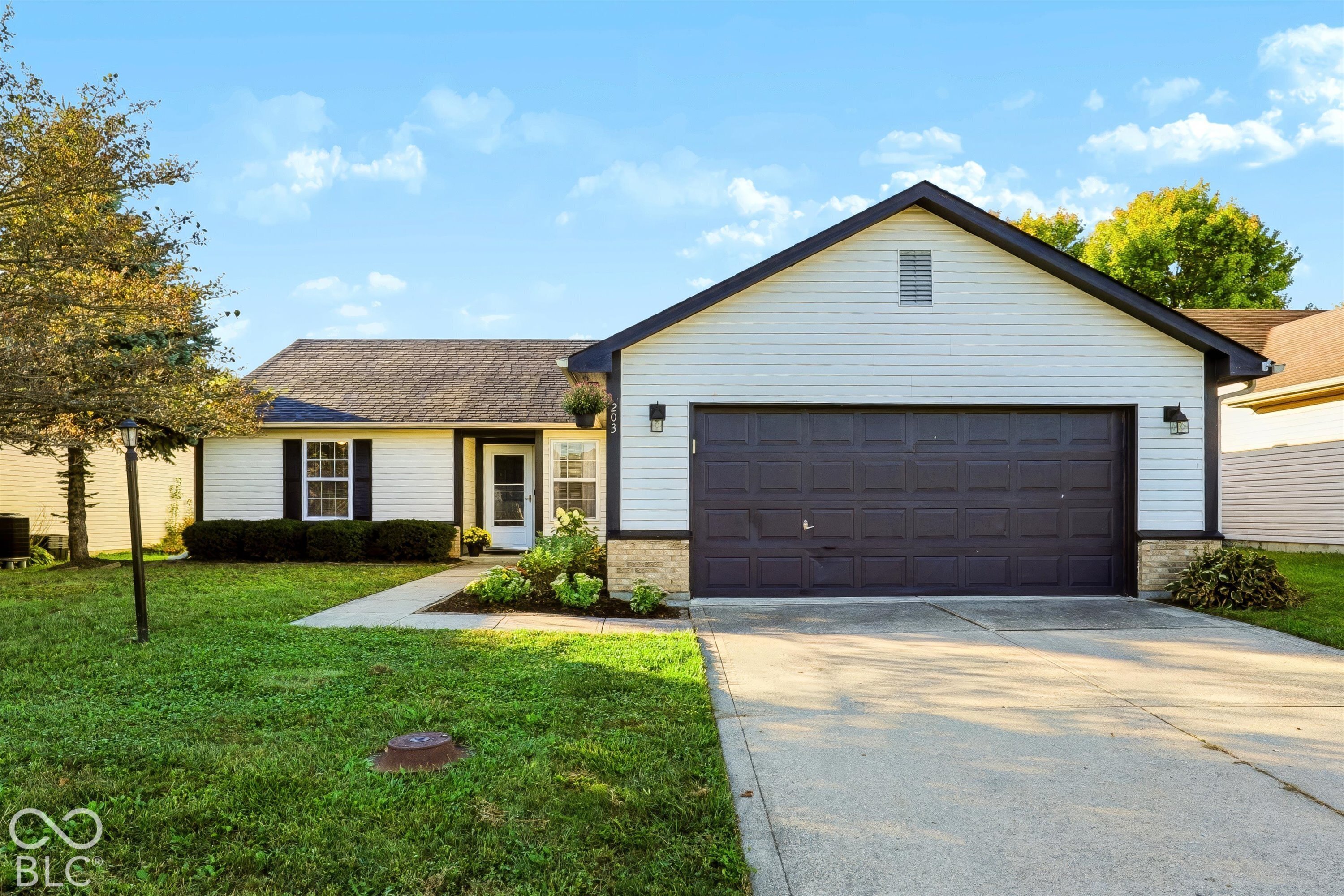 203 E Pine Ridge Drive — photo