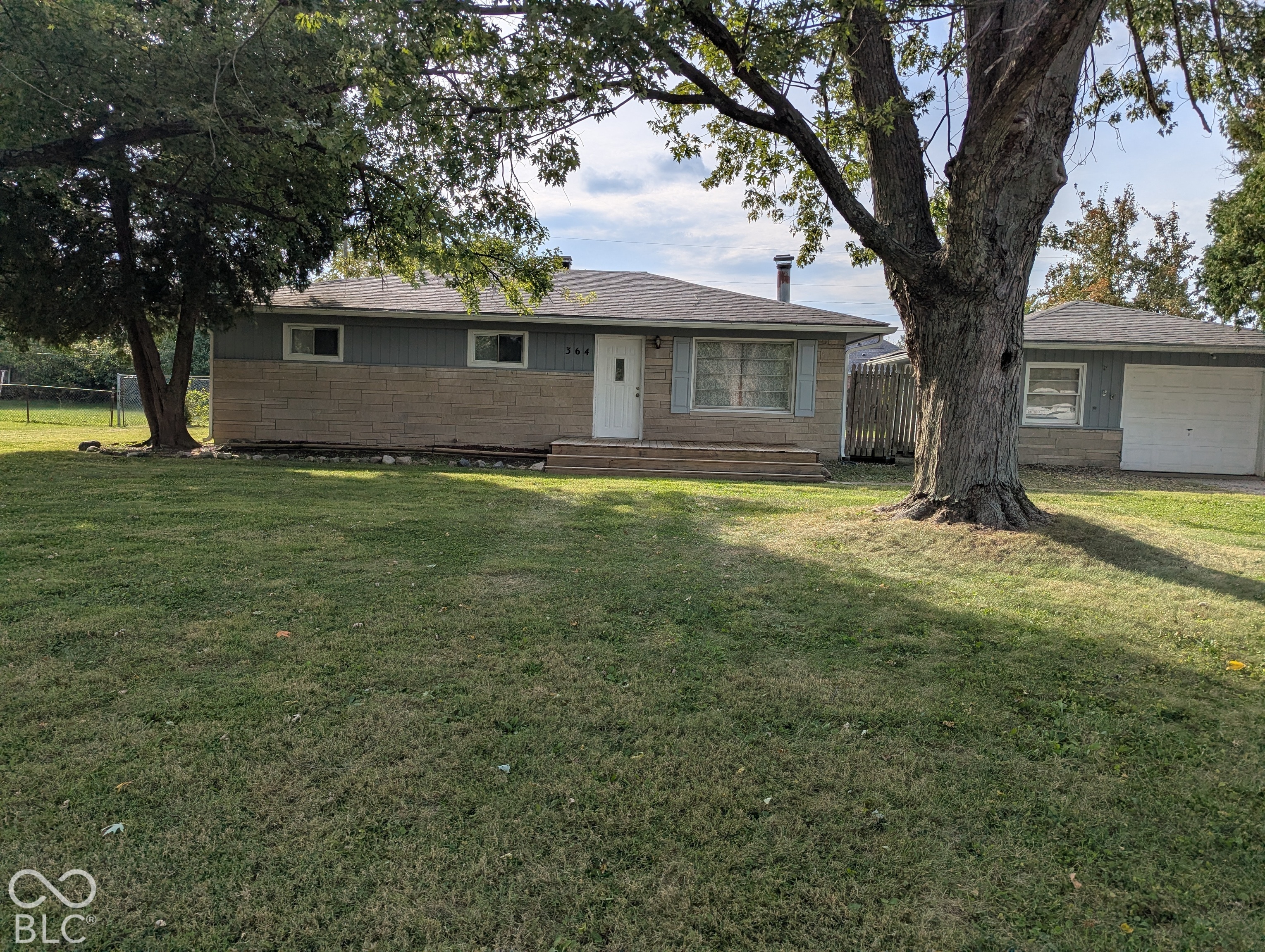 364 Robbins Drive — photo