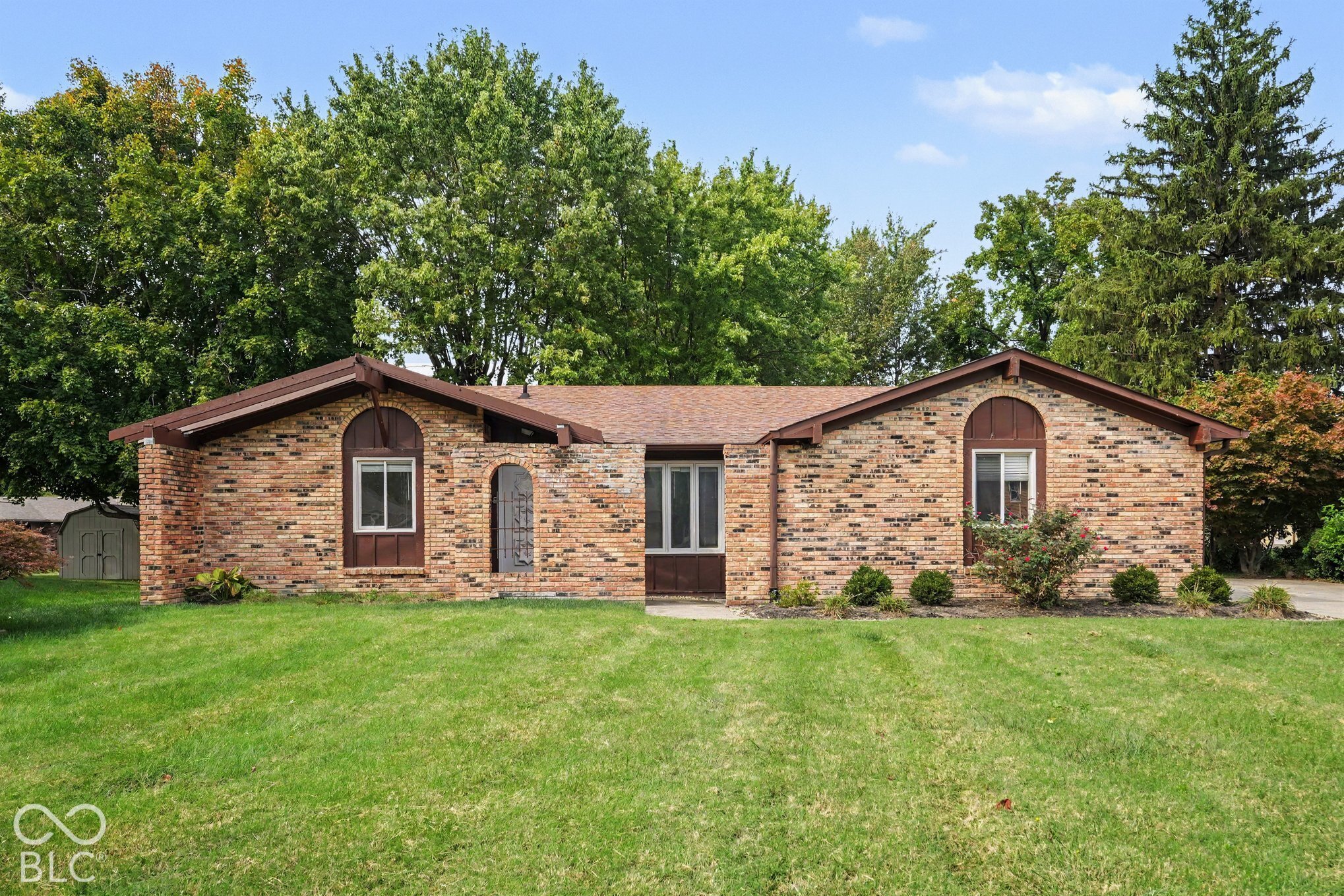 6916 White Pines Court — photo