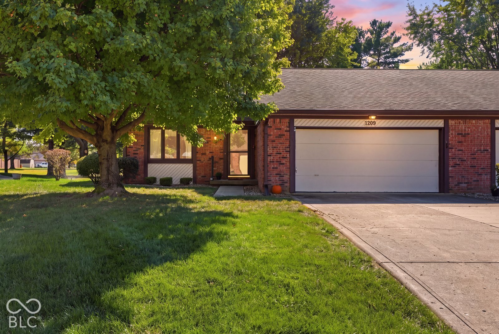 1209 Ruby Unit H-2 — photo