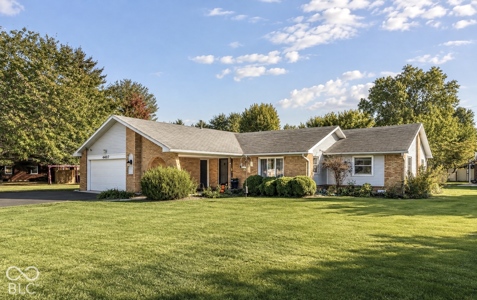 4407 High Acres Drive — photo