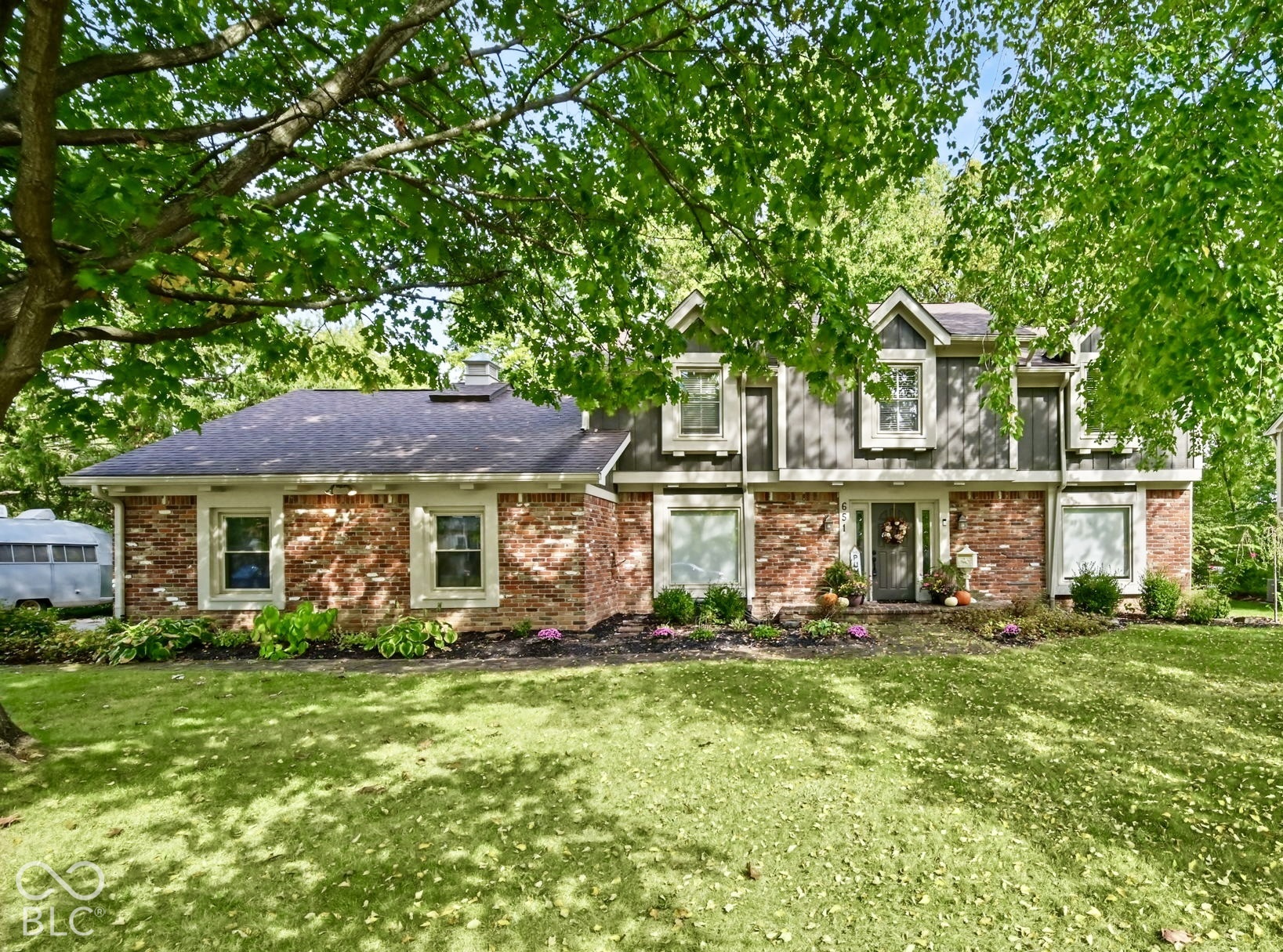651 Hawthorne Drive — photo