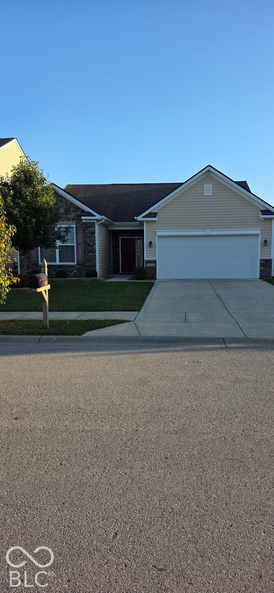 2417 Creekland Drive — photo