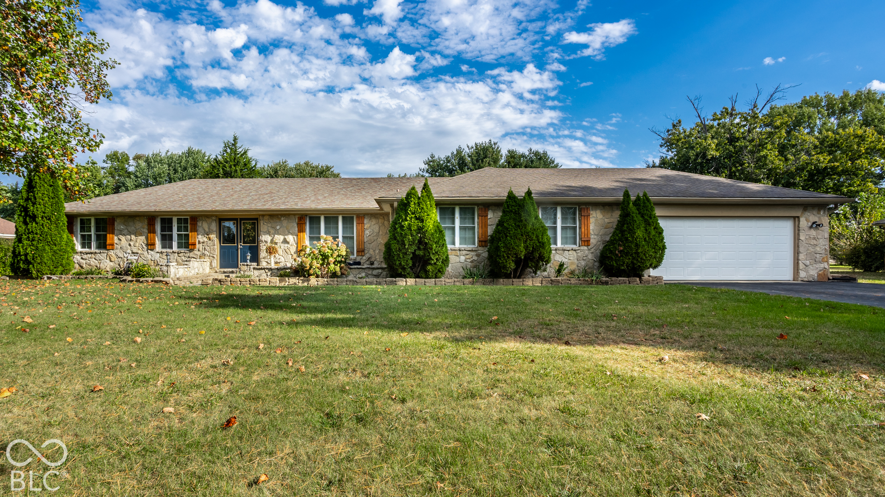 1401 Westwind Drive — photo