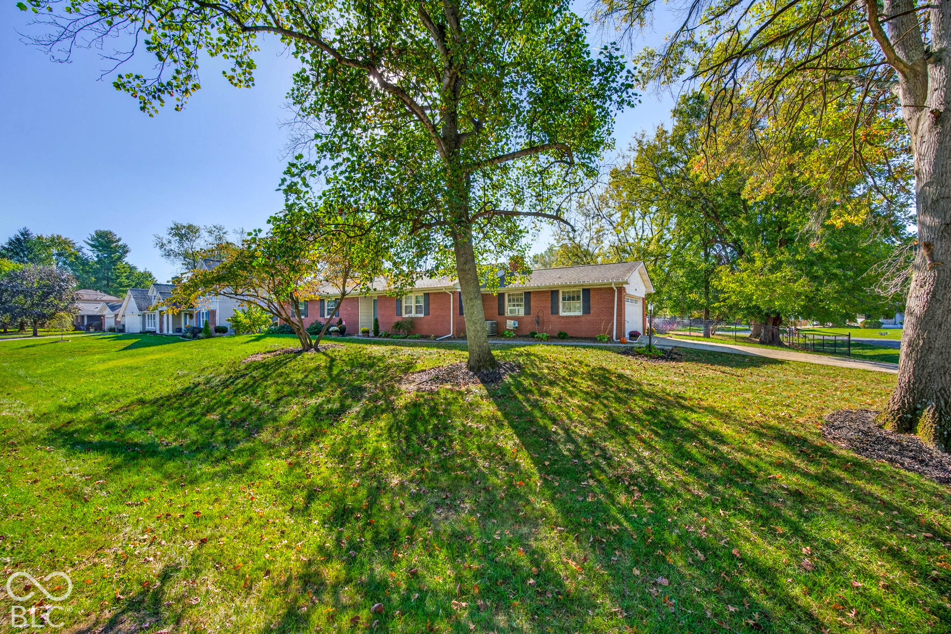 1080 Holly Drive — photo