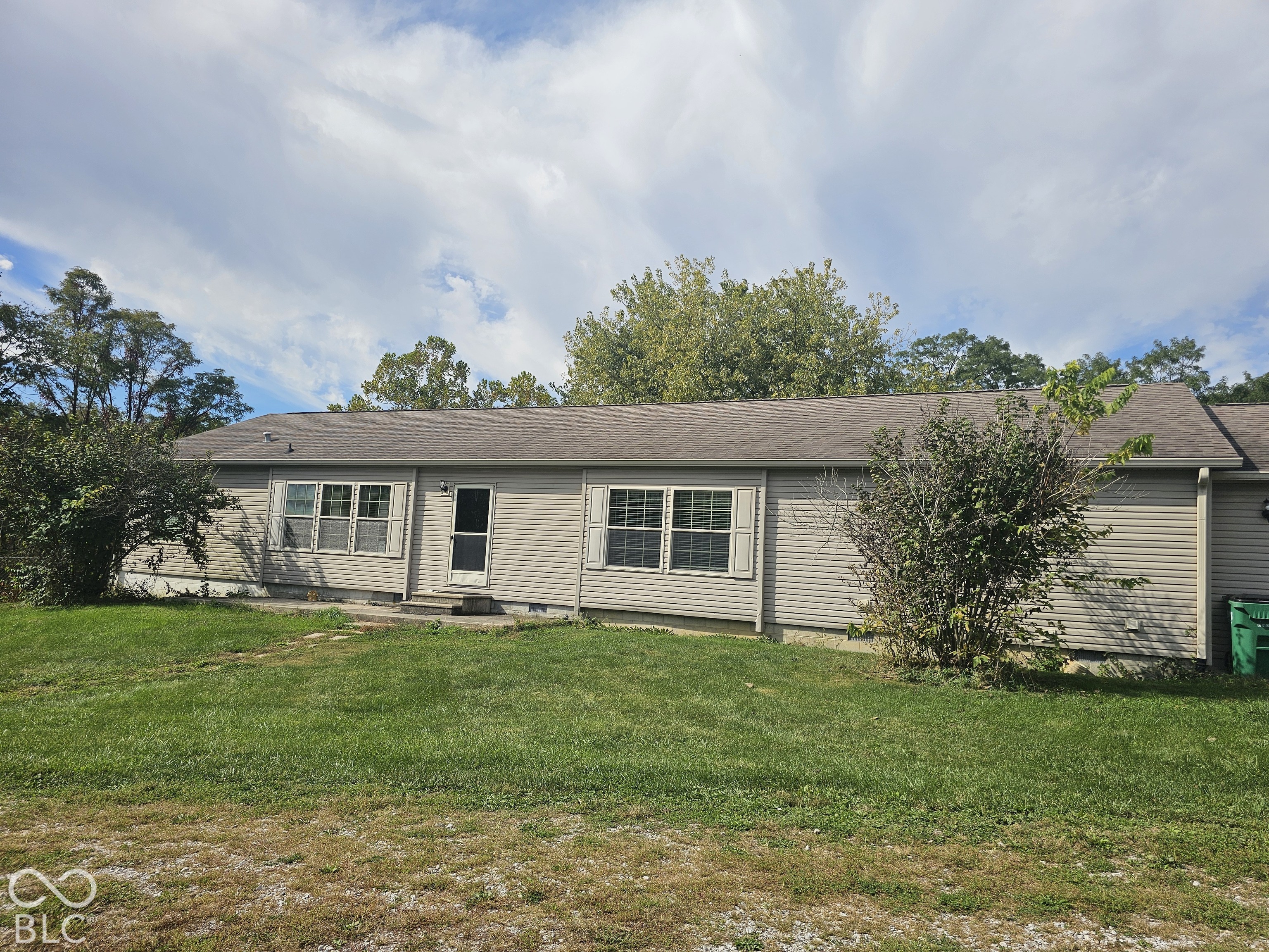 7046 S County Road 275 E — photo