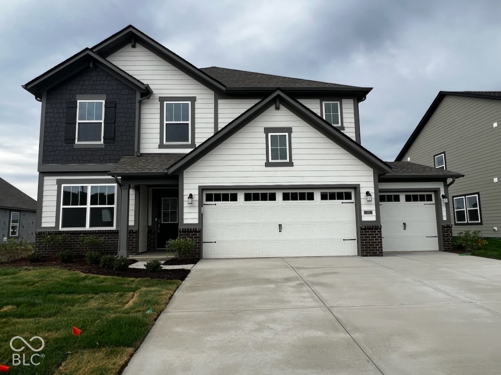 210 Riley Rae Way, Greenfield, IN 46140