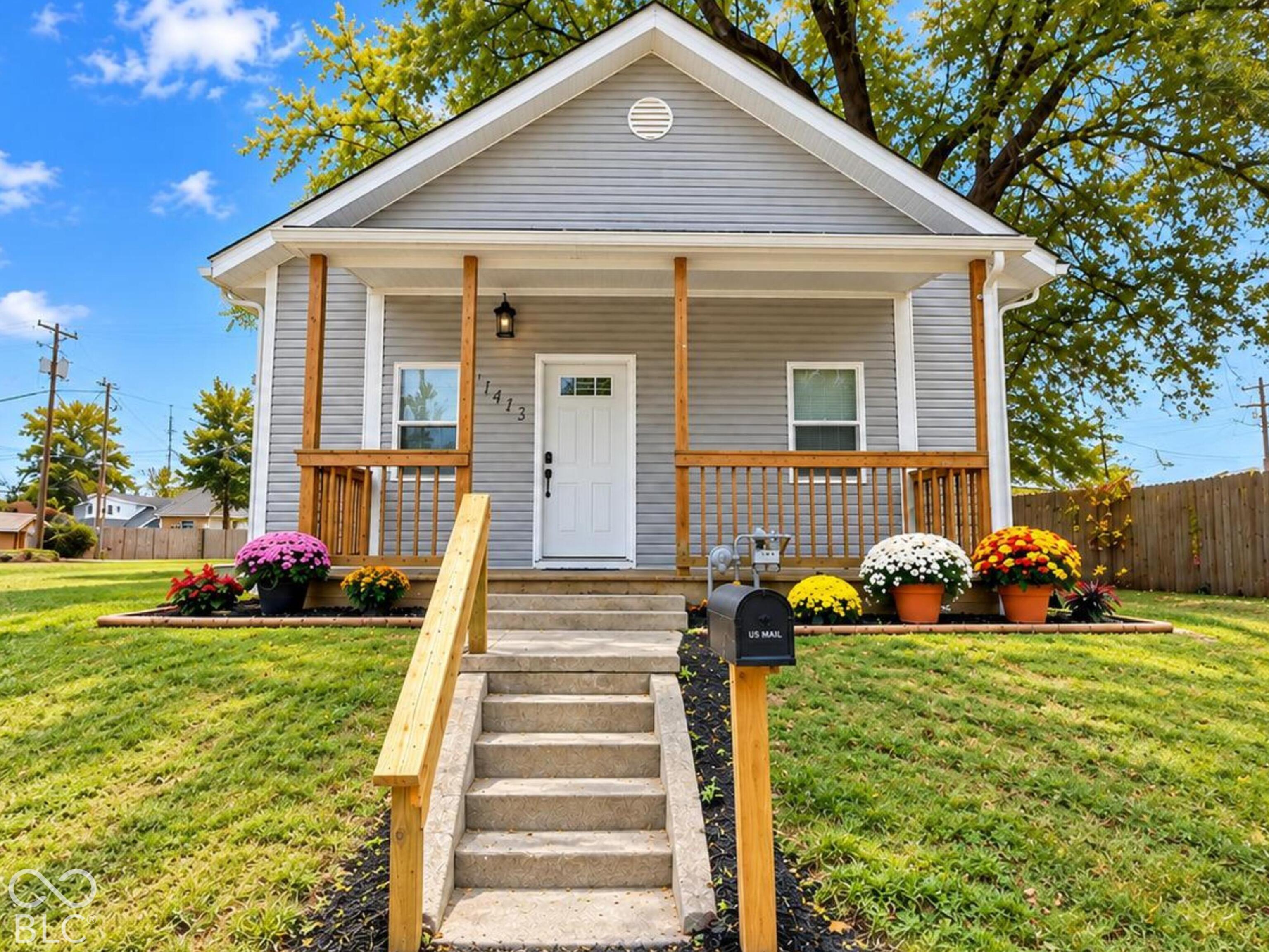 1413 E Gilbert Street — photo
