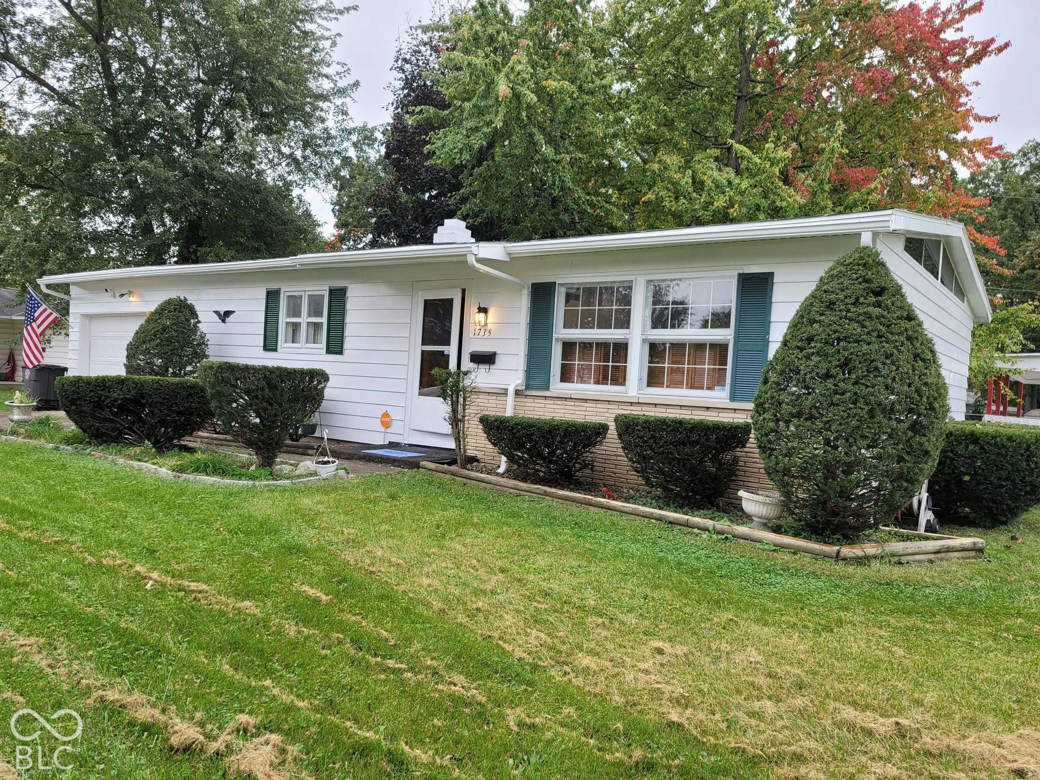 1735 Lower Huntington Road — photo