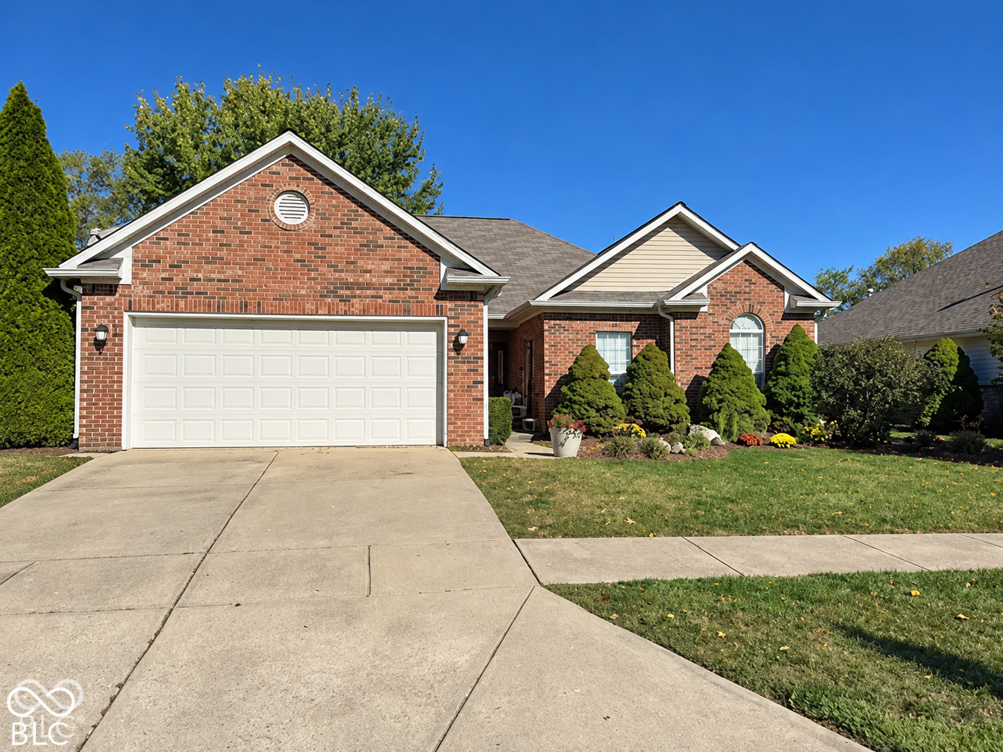 4352 W Summerhaven Drive — photo