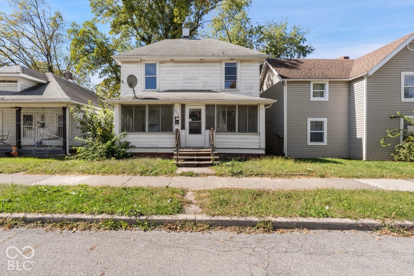 2423 Fletcher Street — photo