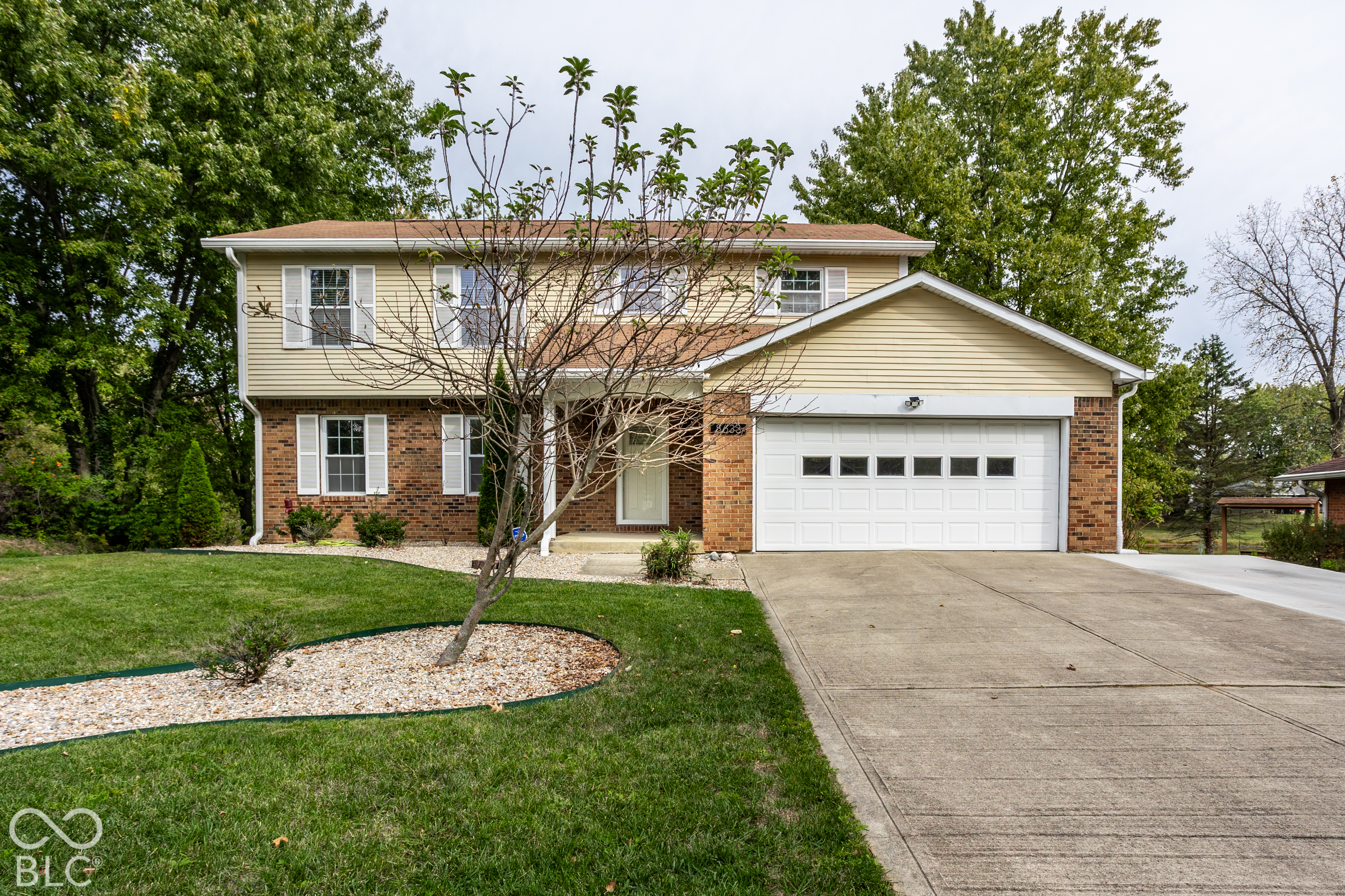 8633 Fox Ridge Lane — photo