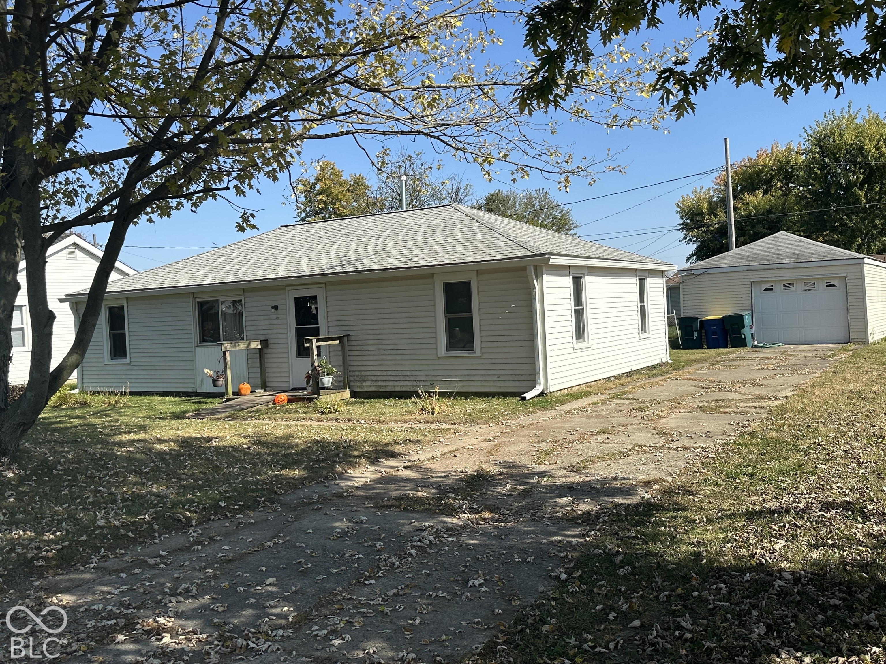 2208 N Rector Avenue — photo