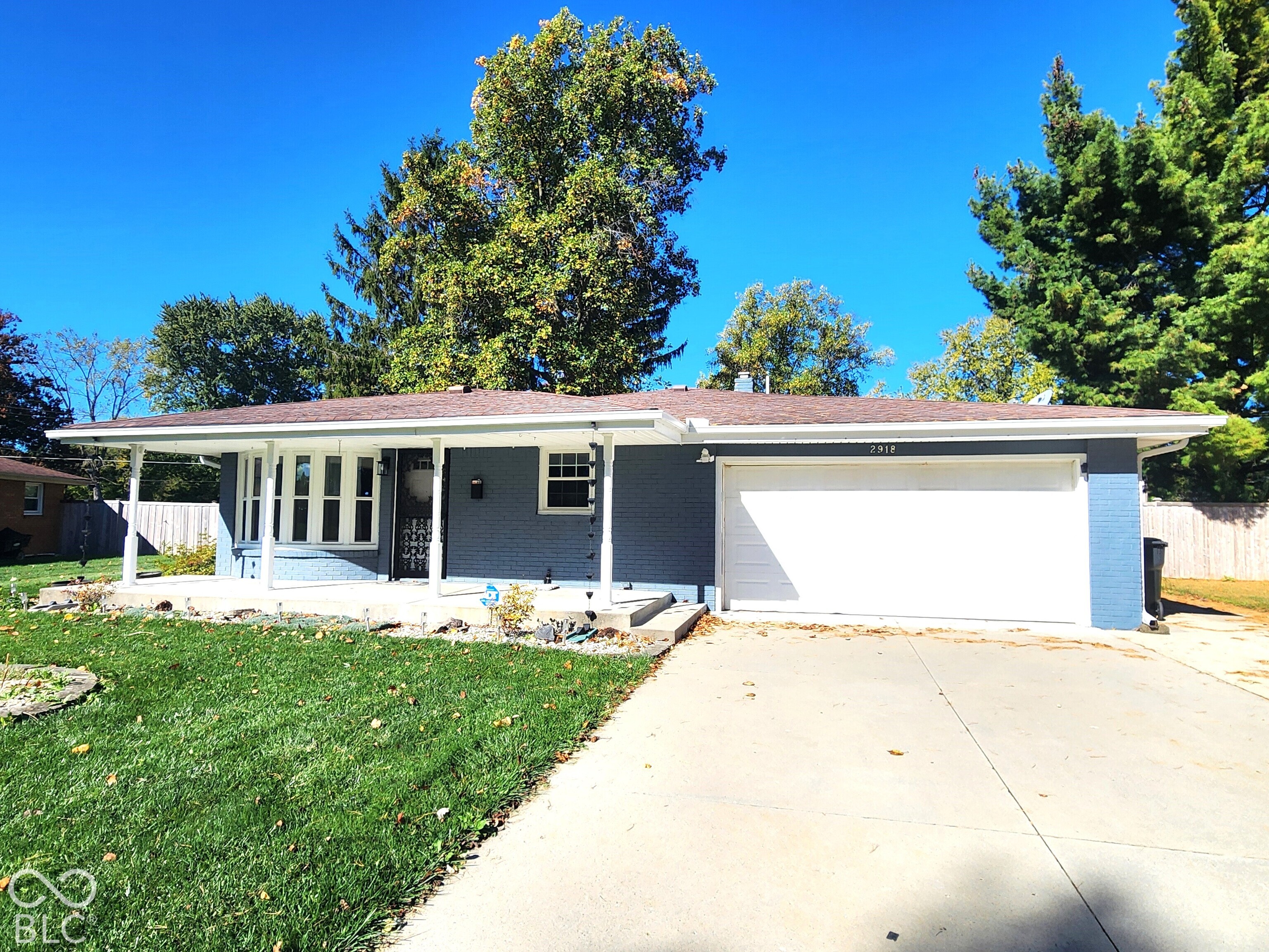 2918 E 7th Street — photo