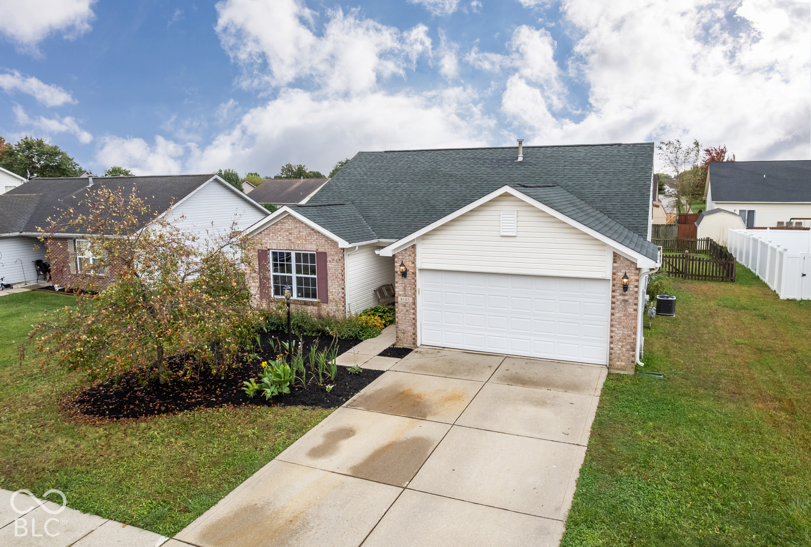 8105 Red Barn Court — photo