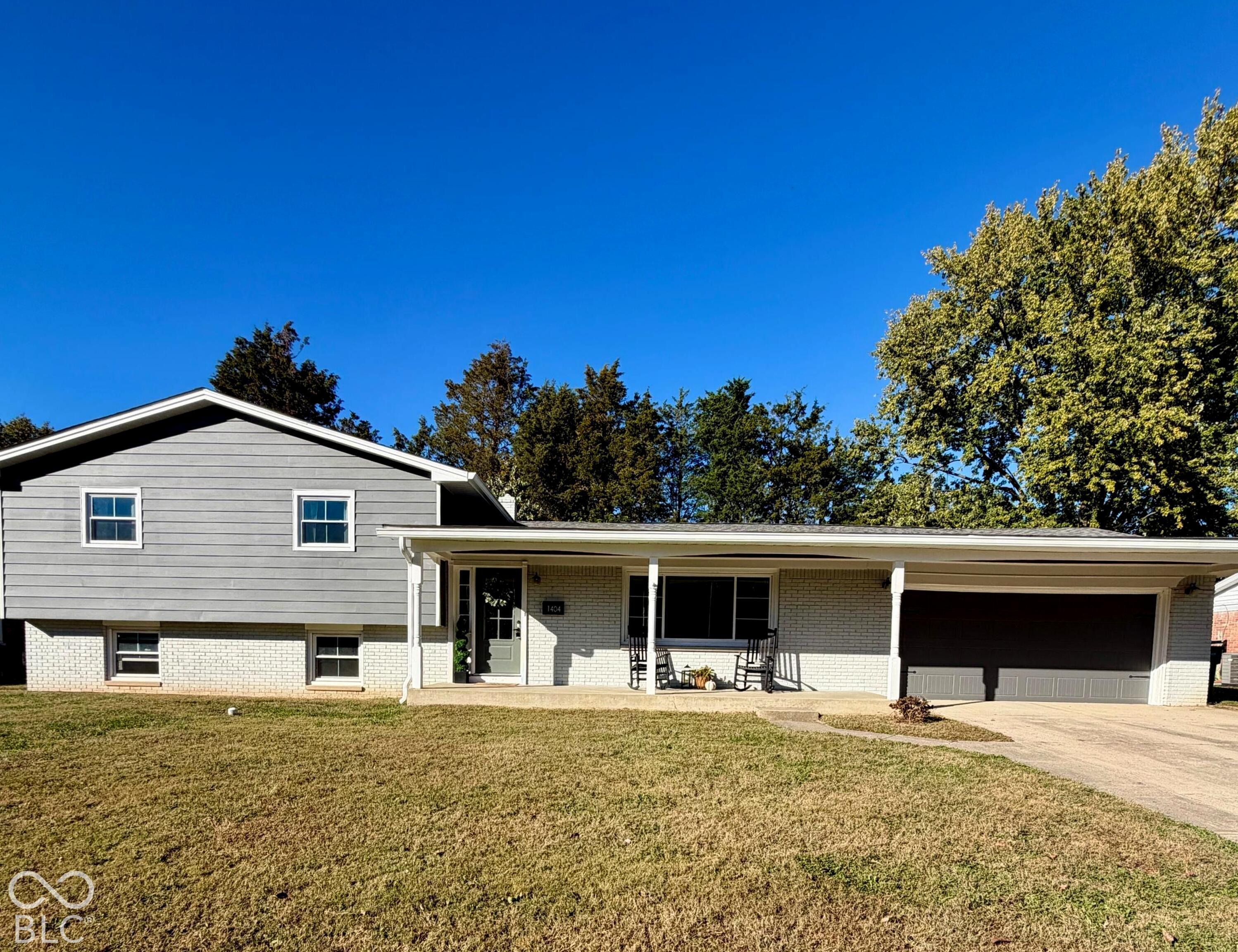 1404 Dallas Drive — photo