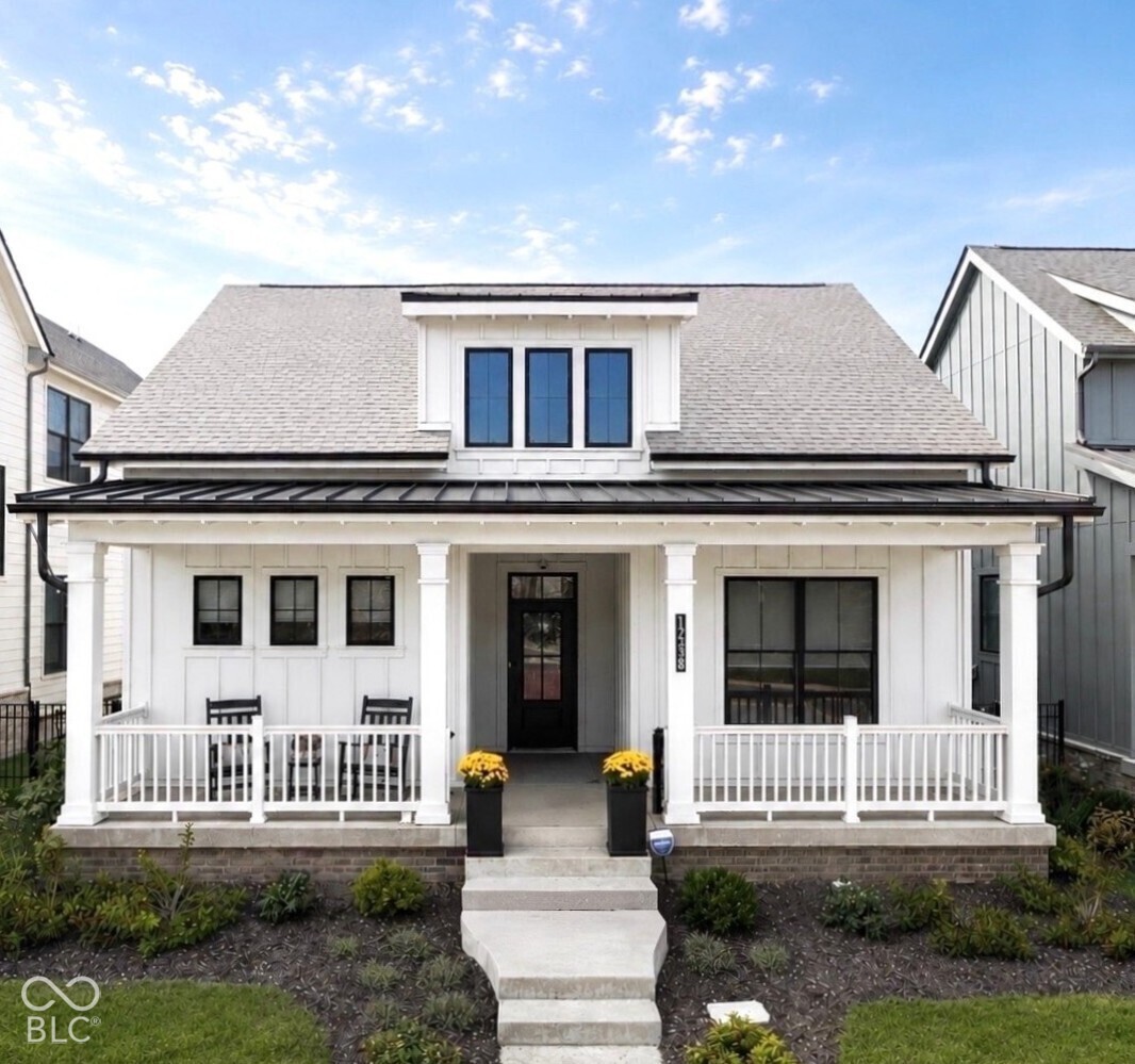 17338 Newton Main Street — photo
