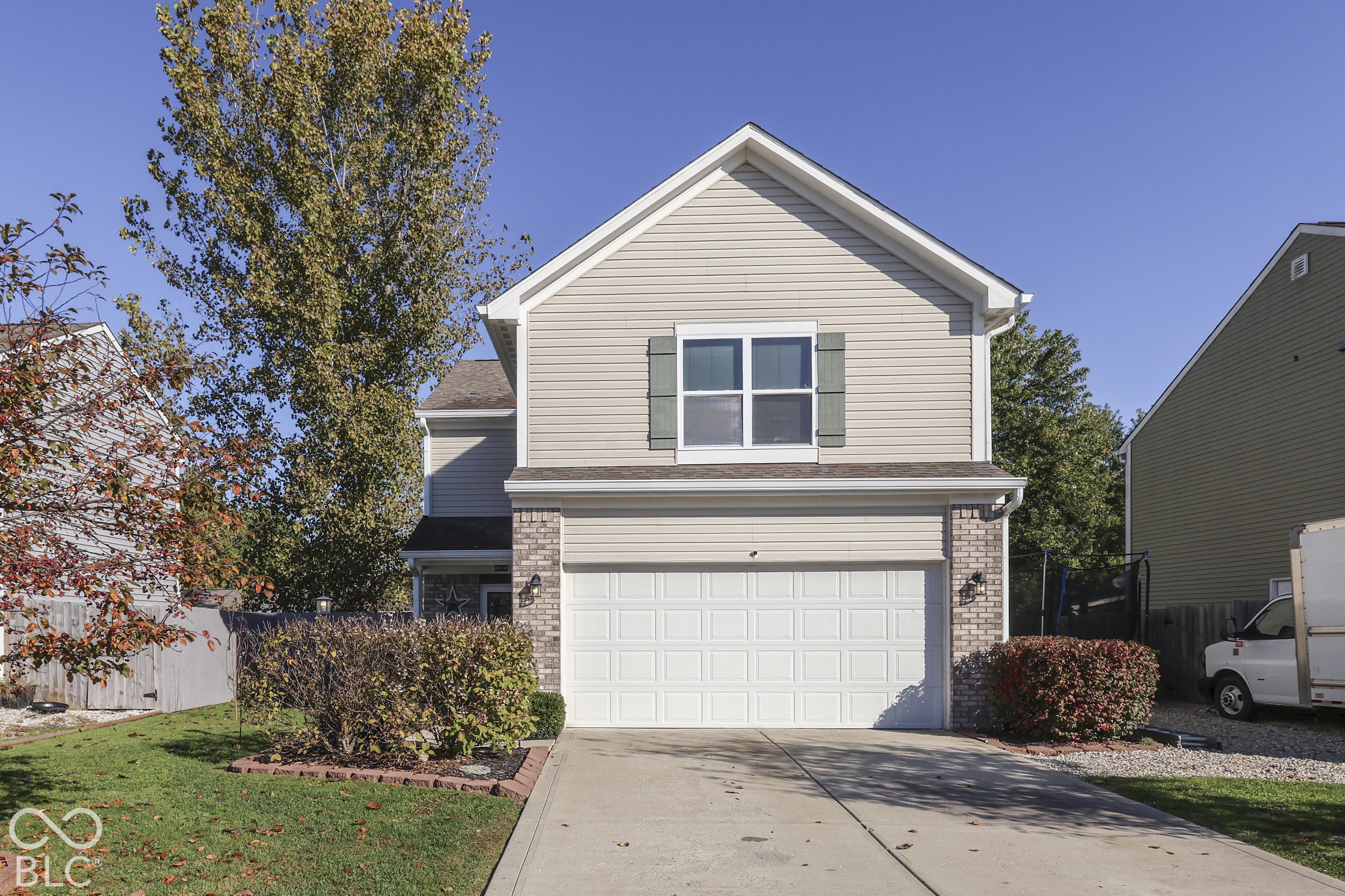 1302 Tomahawk Place — photo