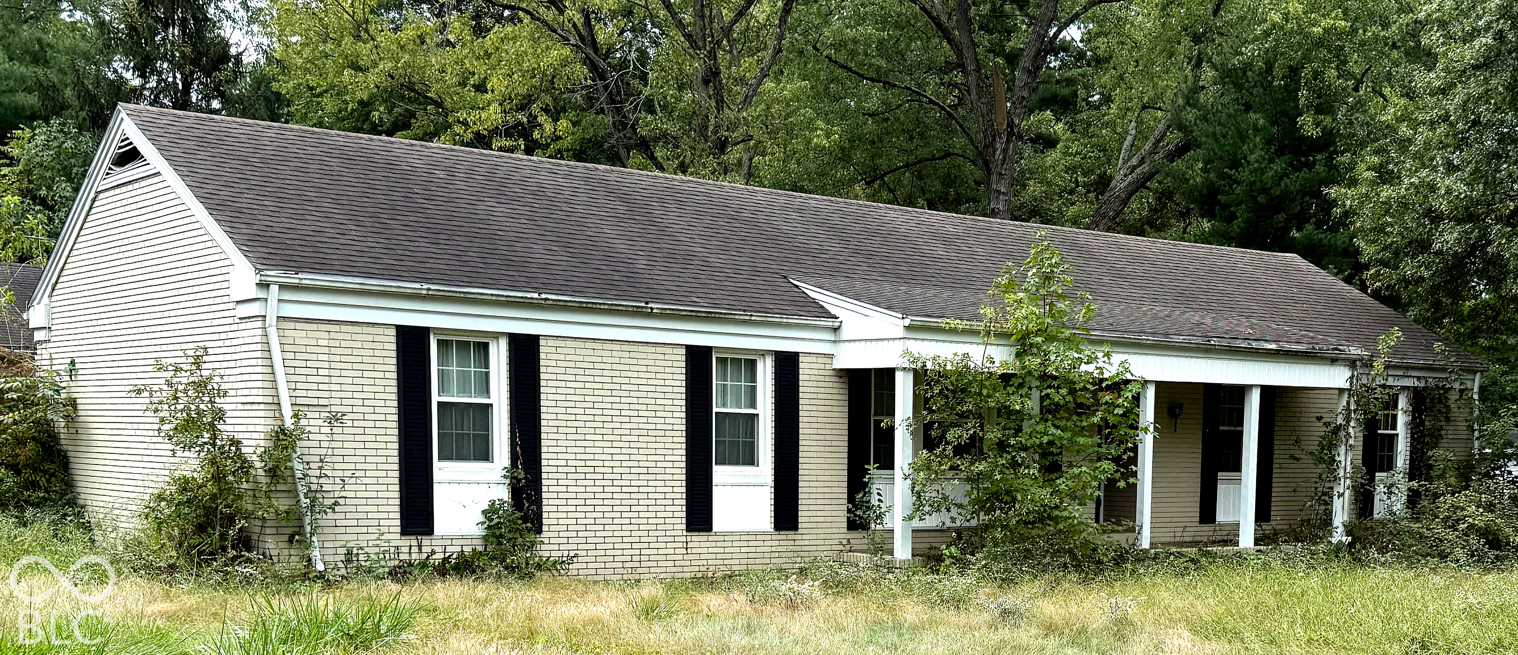 205 E Forest Acres Drive — photo