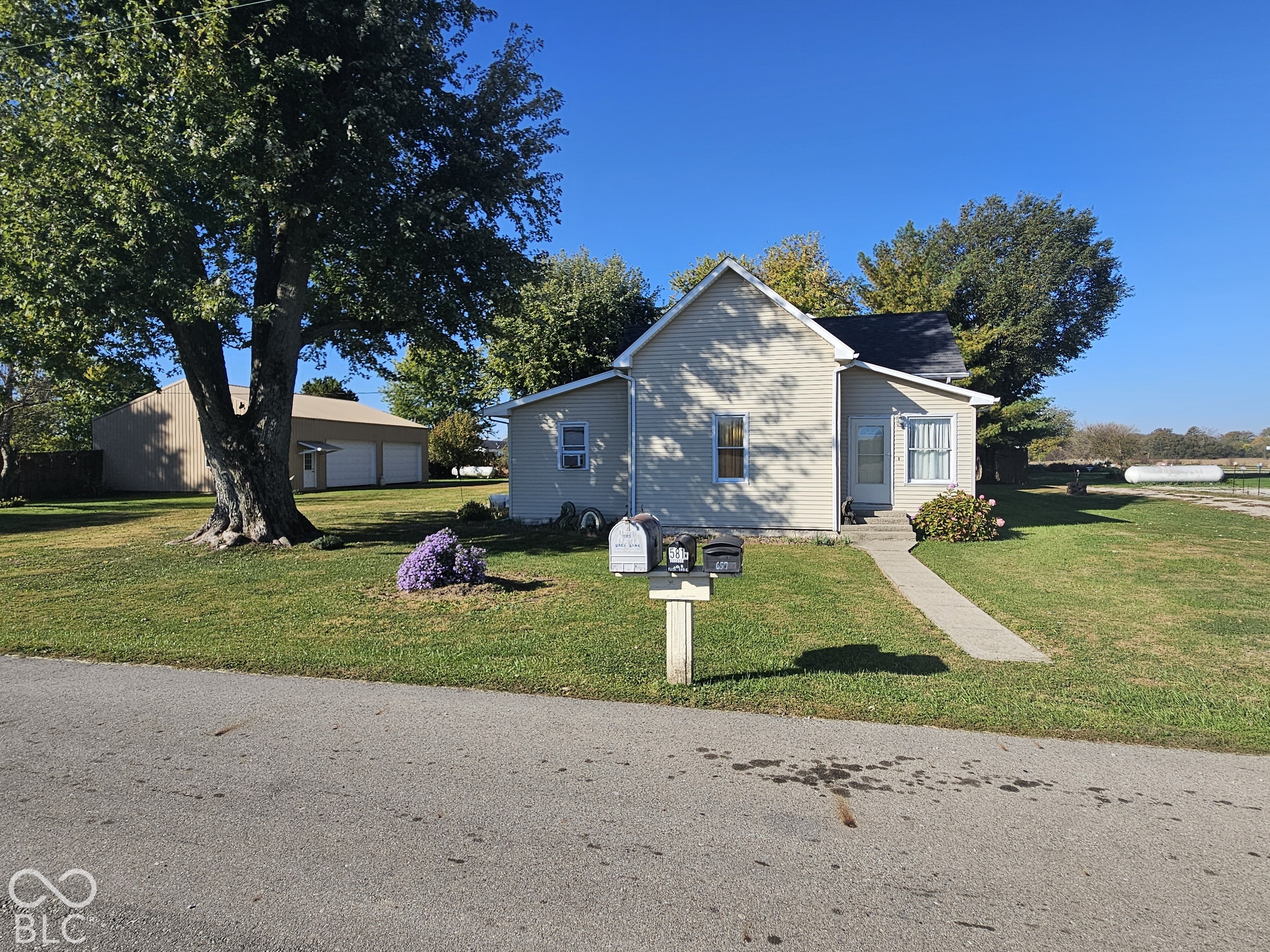 657 N 350 W — photo