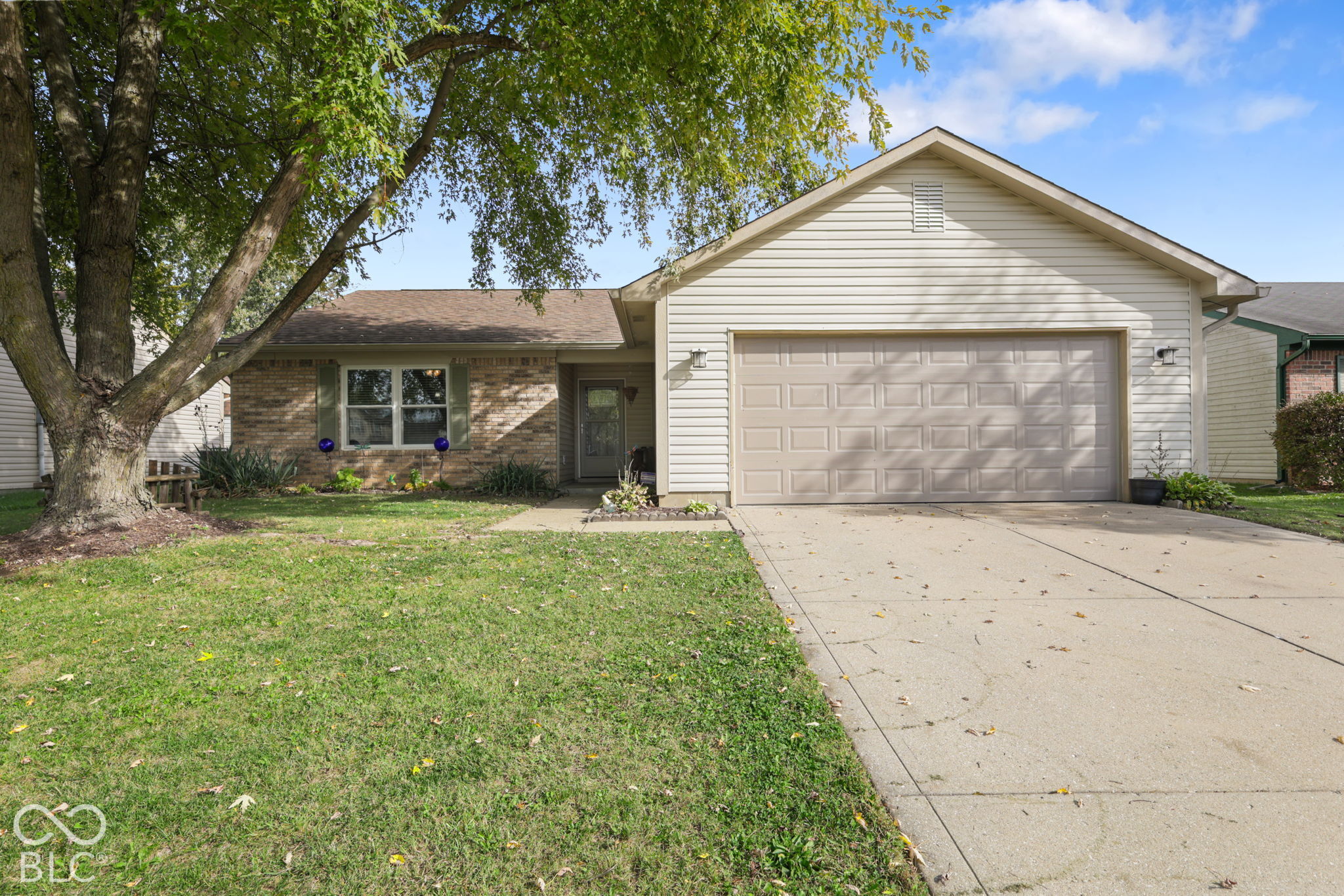 6315 River Valley Way — photo