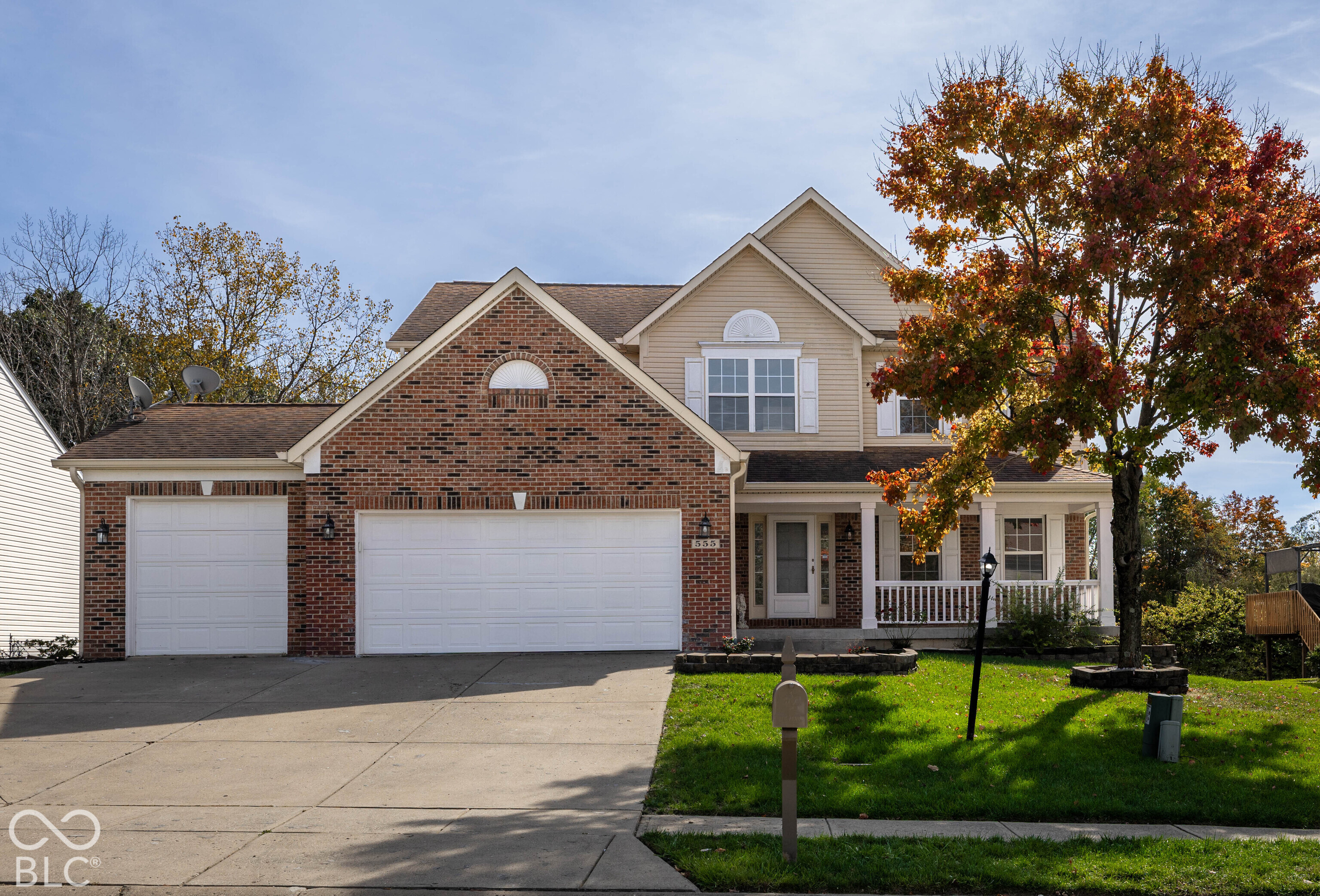 555 Tanninger Drive — photo