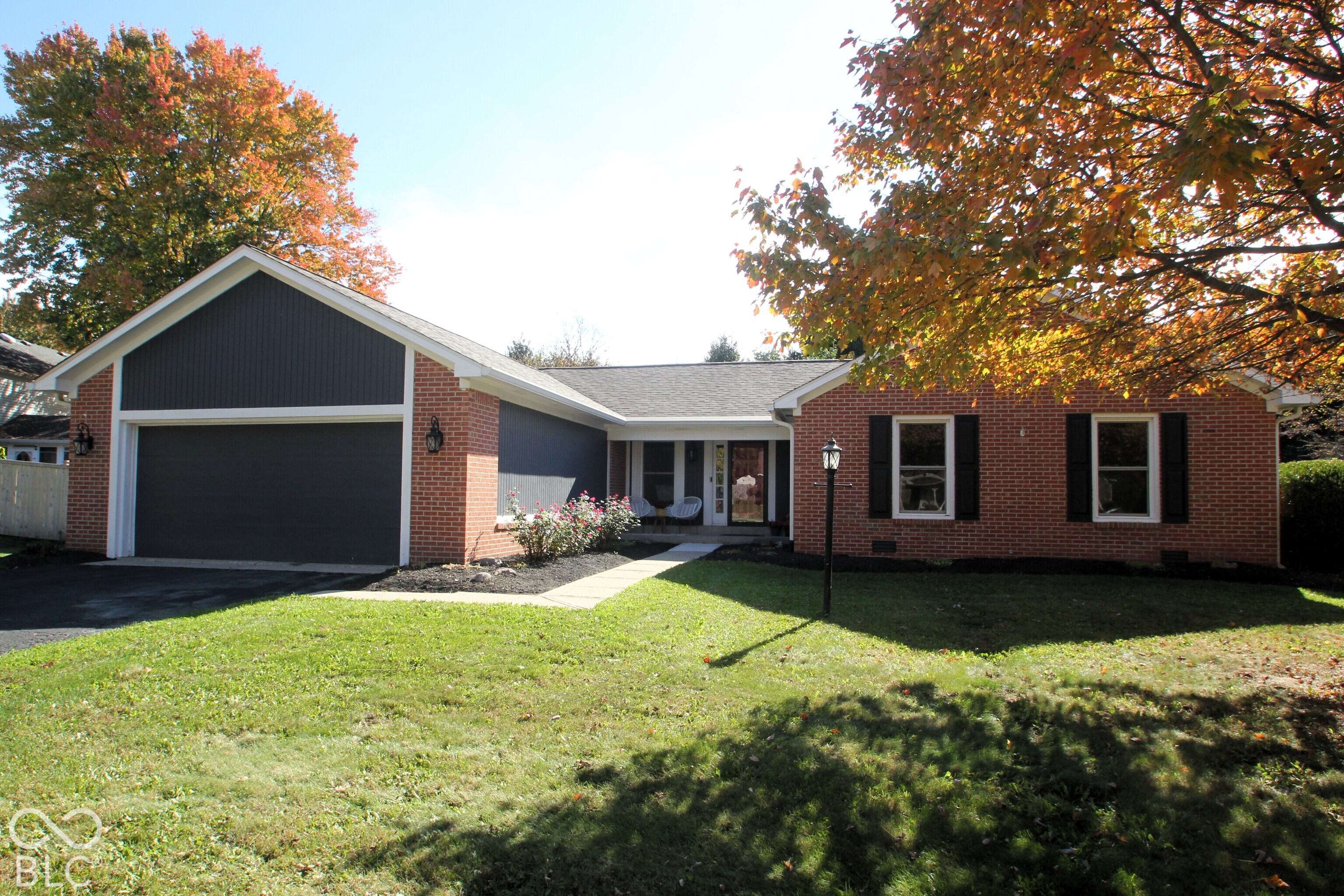 4667 Wembly Lane — photo