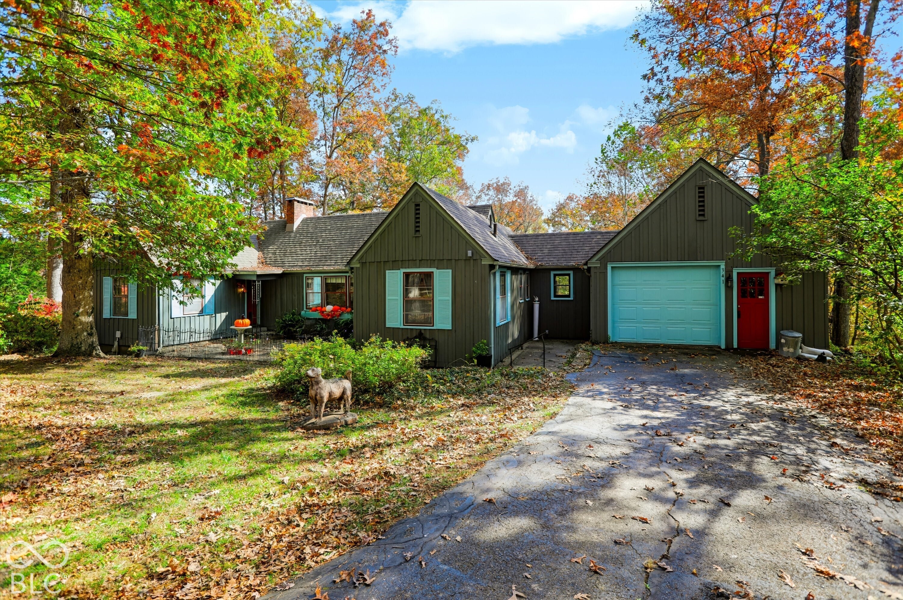 341 Wells Drive — photo