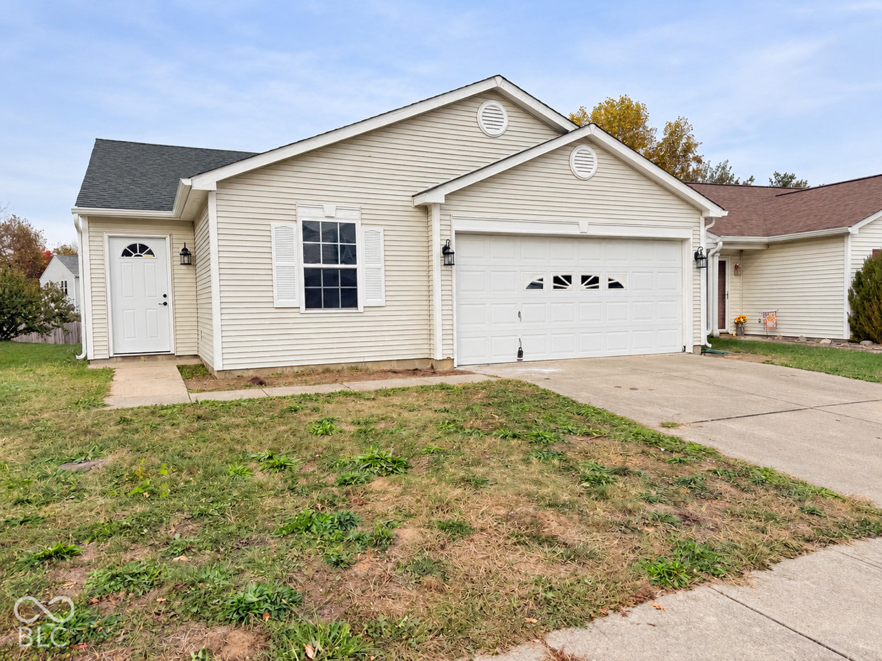 9132 Blue Pine Drive — photo