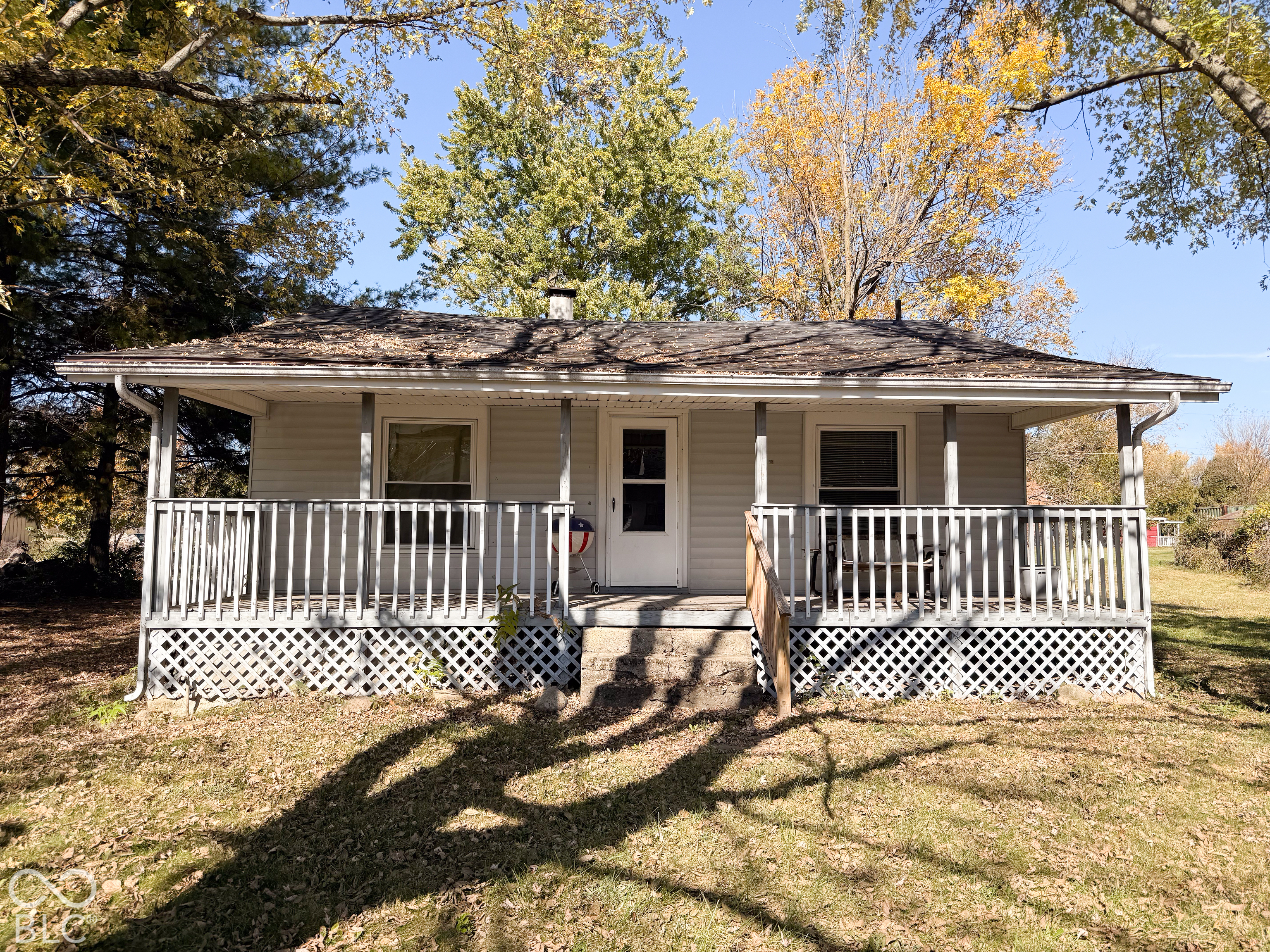 2604 E Jackson Street — photo