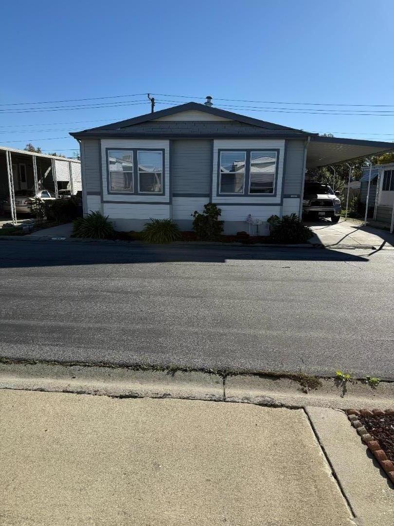 1225 Vienna Dr — photo