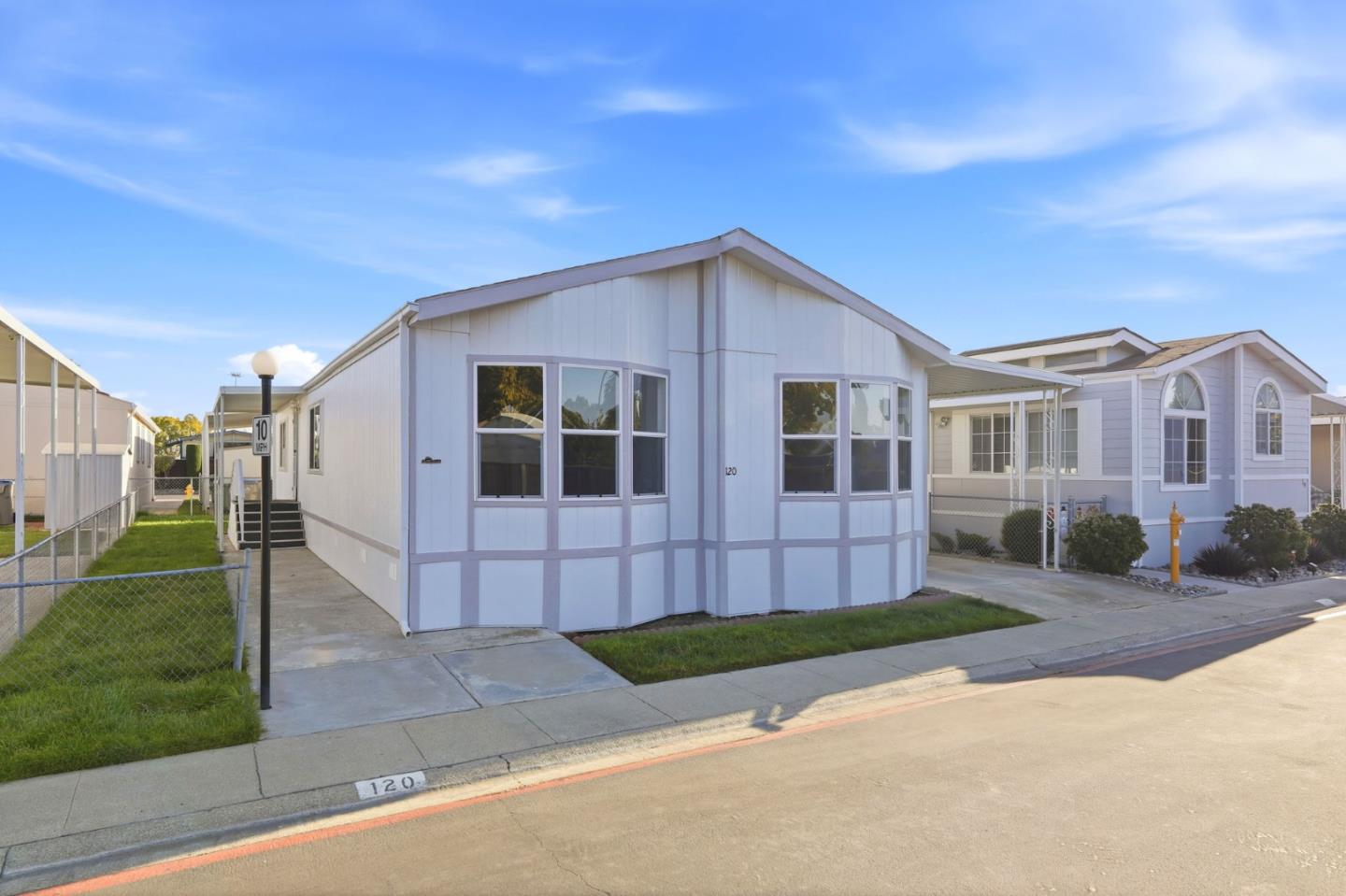1358 Old Oakland Road — photo