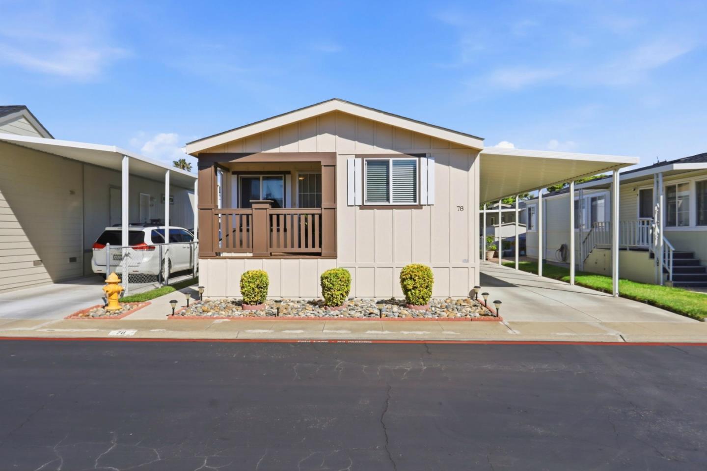 1358 Oakland Road — photo